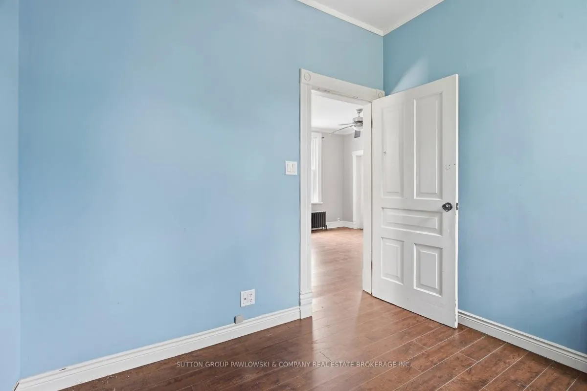 Photo 18 of 15 Carlton Avenue, London, East B — HOMEH