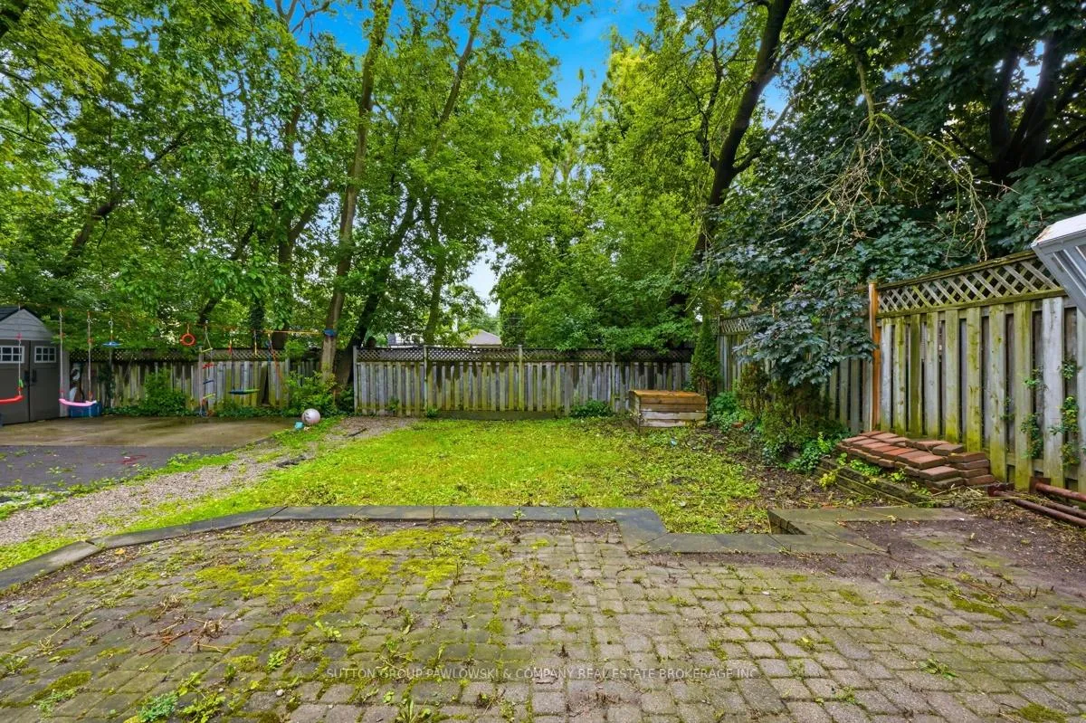 Photo 25 of 15 Carlton Avenue, London, East B — HOMEH
