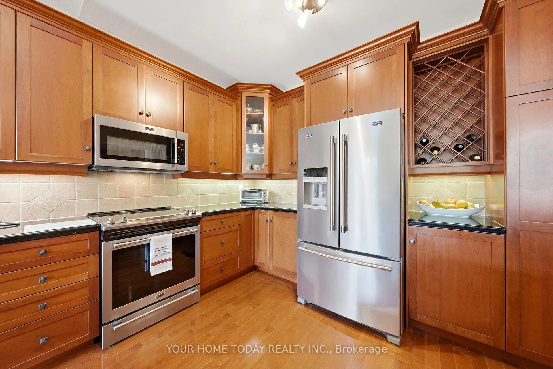 Photo 14 of 37 Dawkins Crescent, Halton Hills, Acton — HOMEH