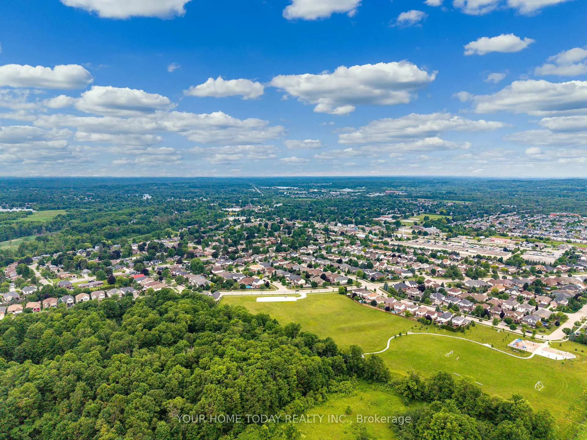 Photo 39 of 37 Dawkins Crescent, Halton Hills, Acton — HOMEH