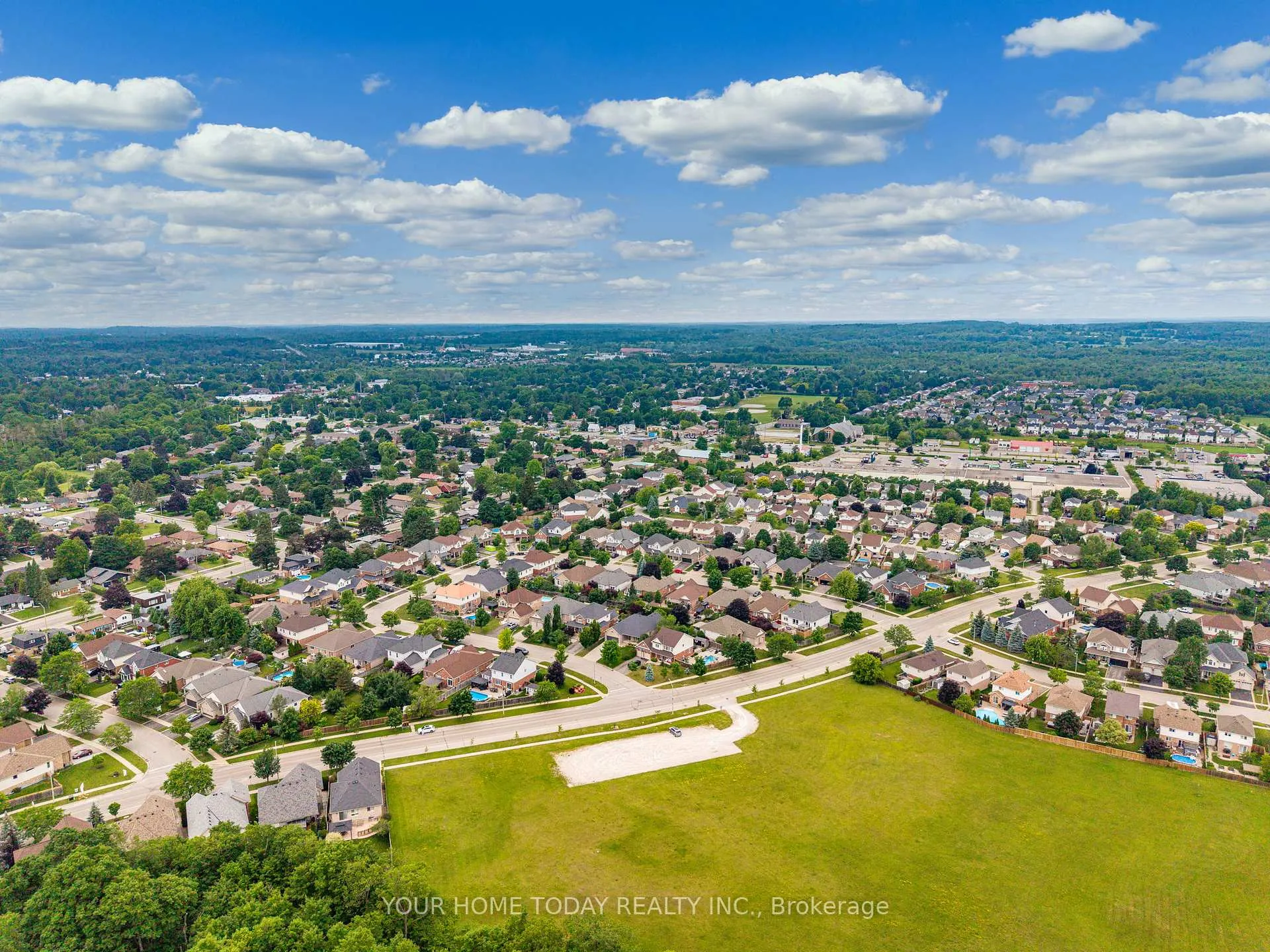 Photo 42 of 37 Dawkins Crescent, Halton Hills, Acton — HOMEH