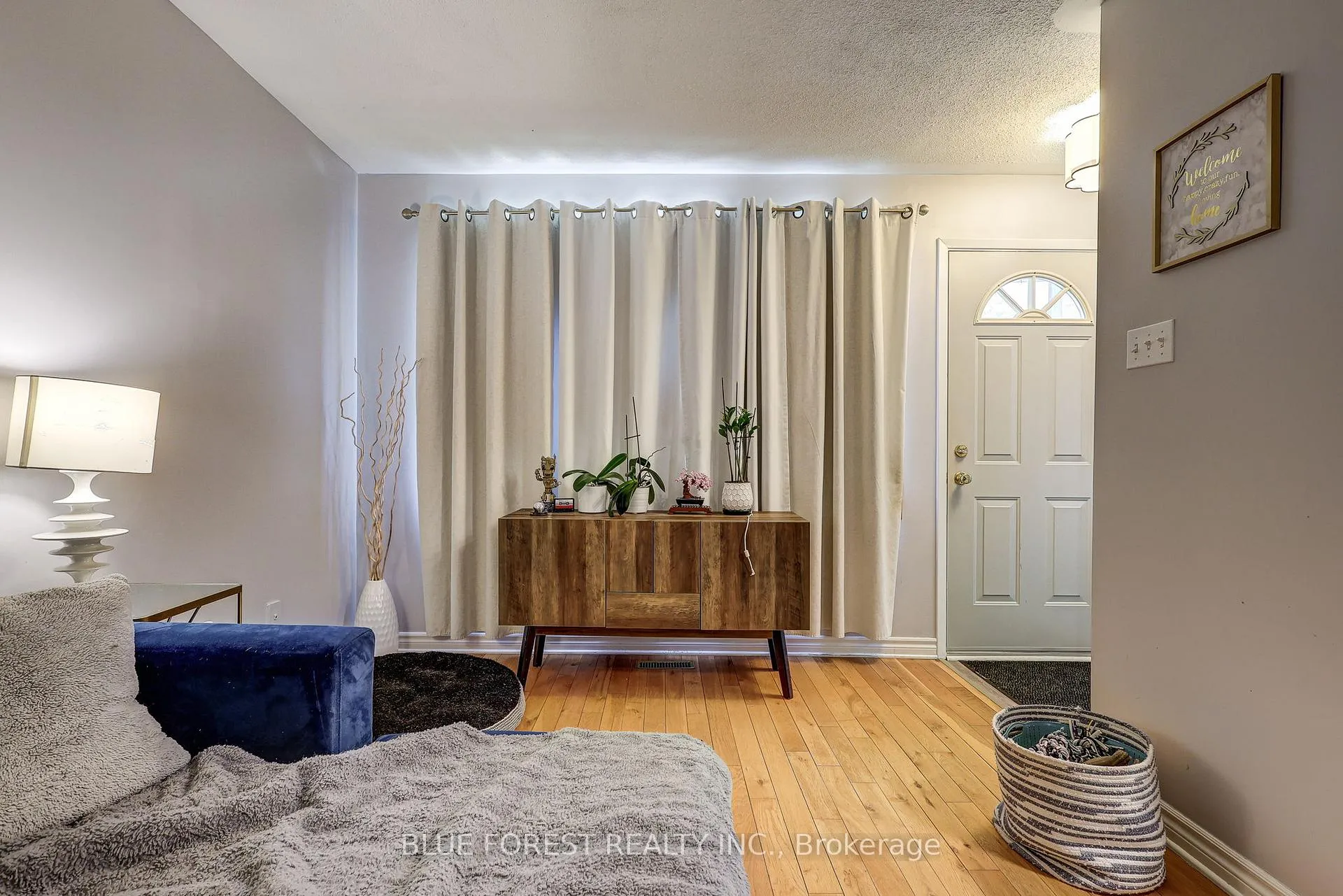 Photo 6 of 1674 Aldersbrook Road, London, North F — HOMEH