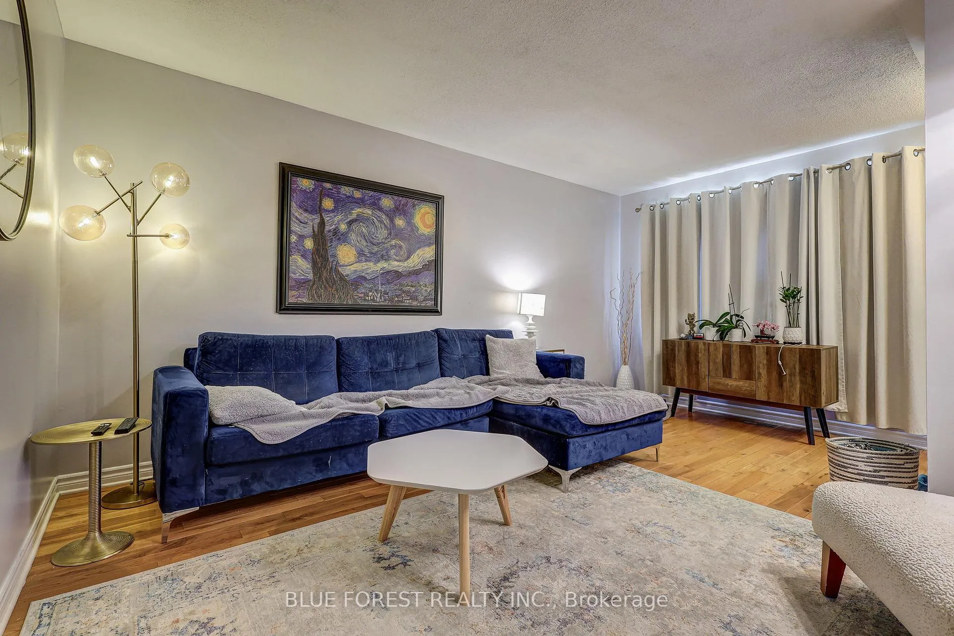 Photo 9 of 1674 Aldersbrook Road, London, North F — HOMEH