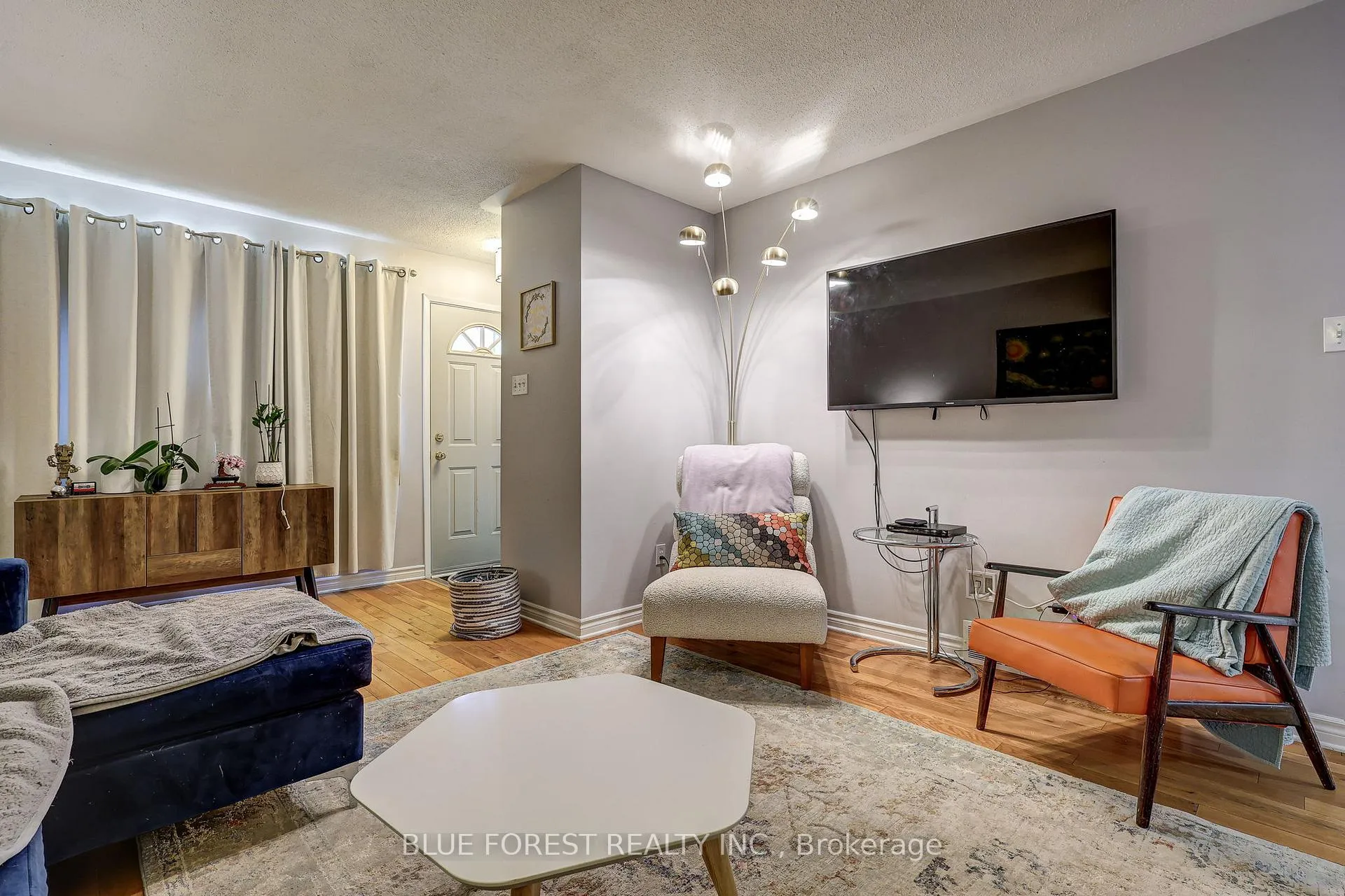 Photo 10 of 1674 Aldersbrook Road, London, North F — HOMEH