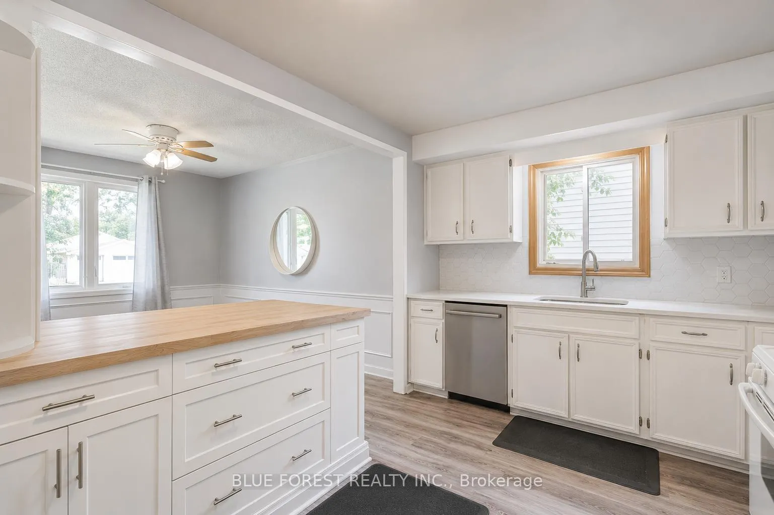 Photo 21 of 1674 Aldersbrook Road, London, North F — HOMEH
