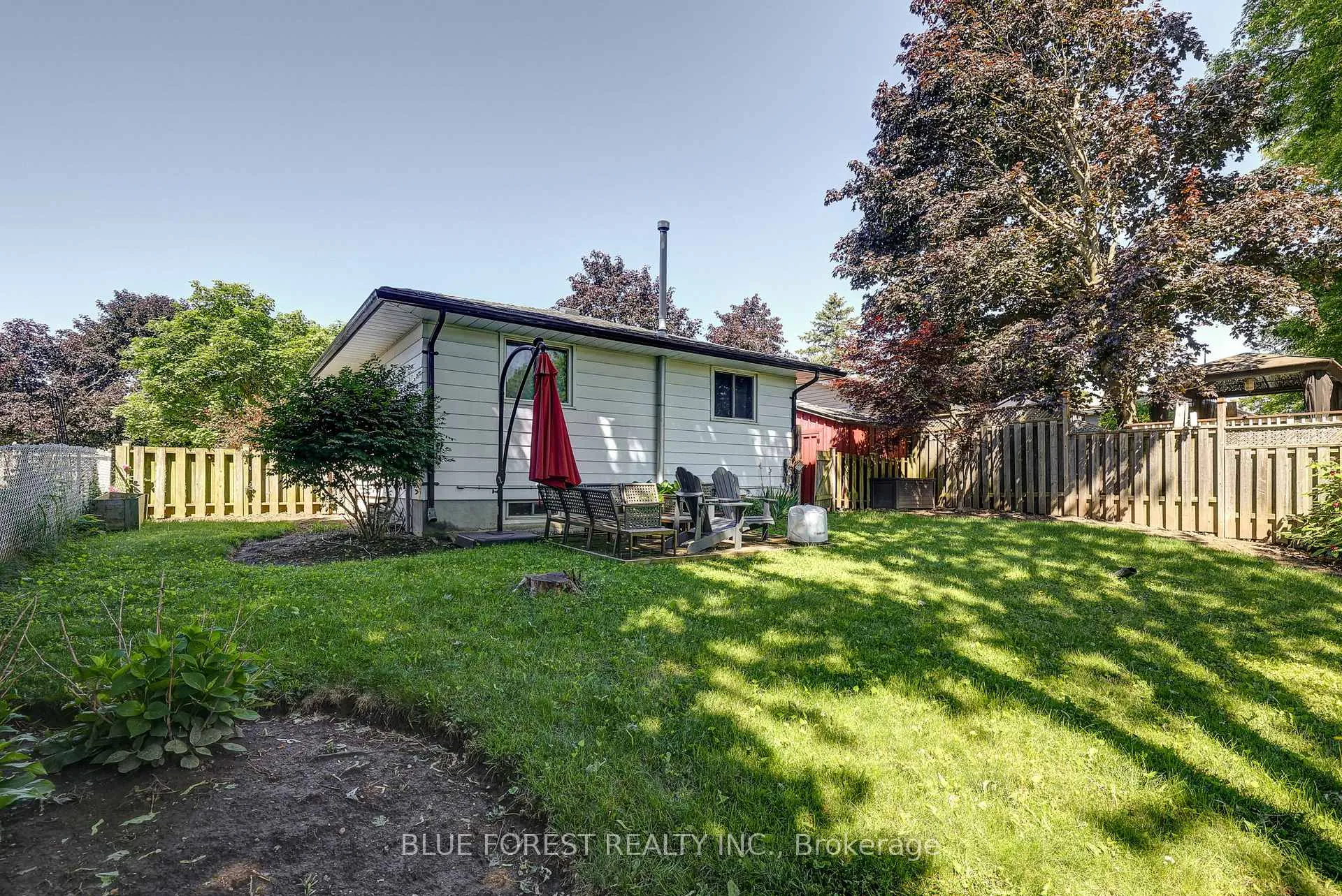Photo 71 of 1674 Aldersbrook Road, London, North F — HOMEH