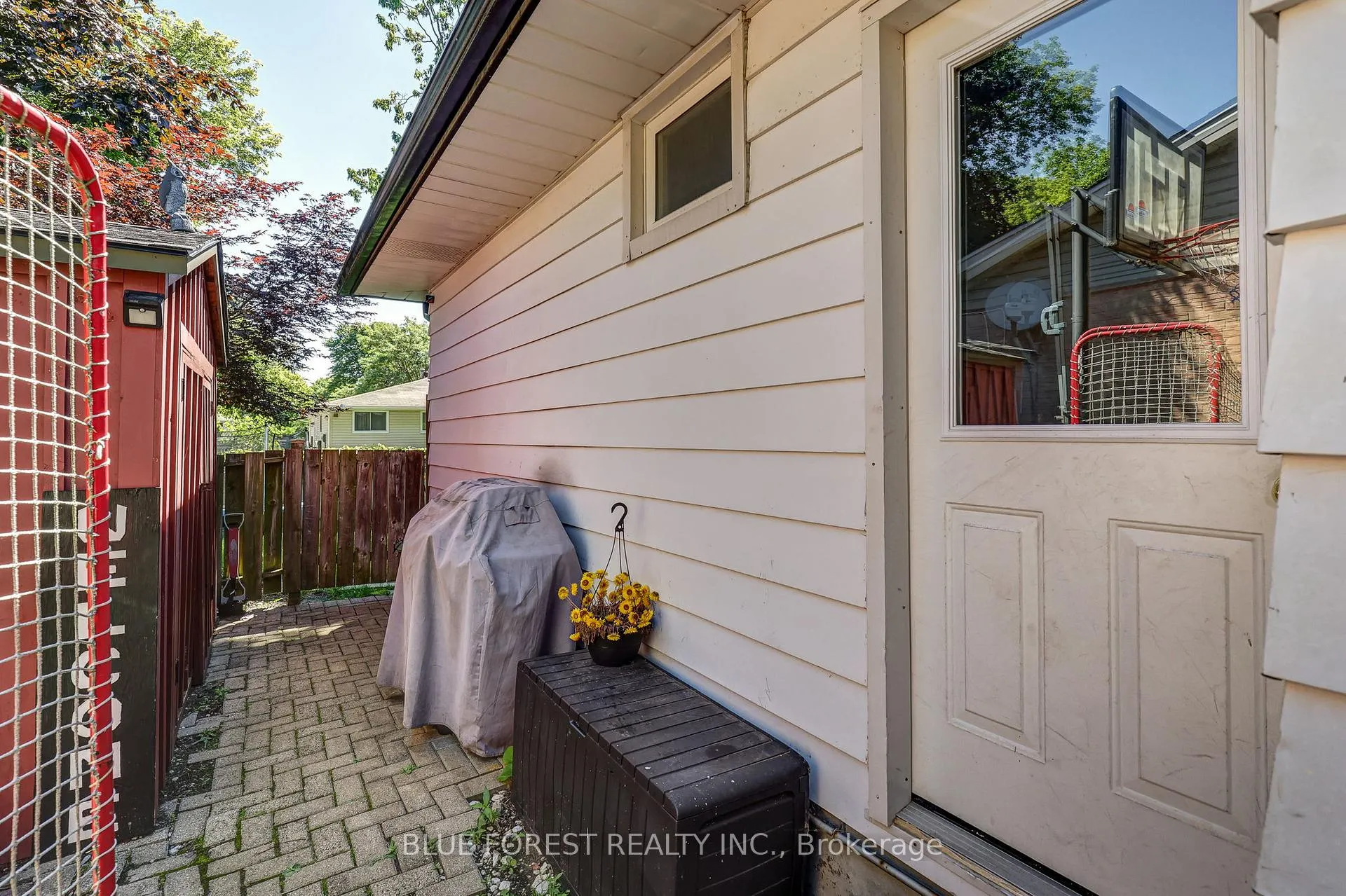 Photo 72 of 1674 Aldersbrook Road, London, North F — HOMEH