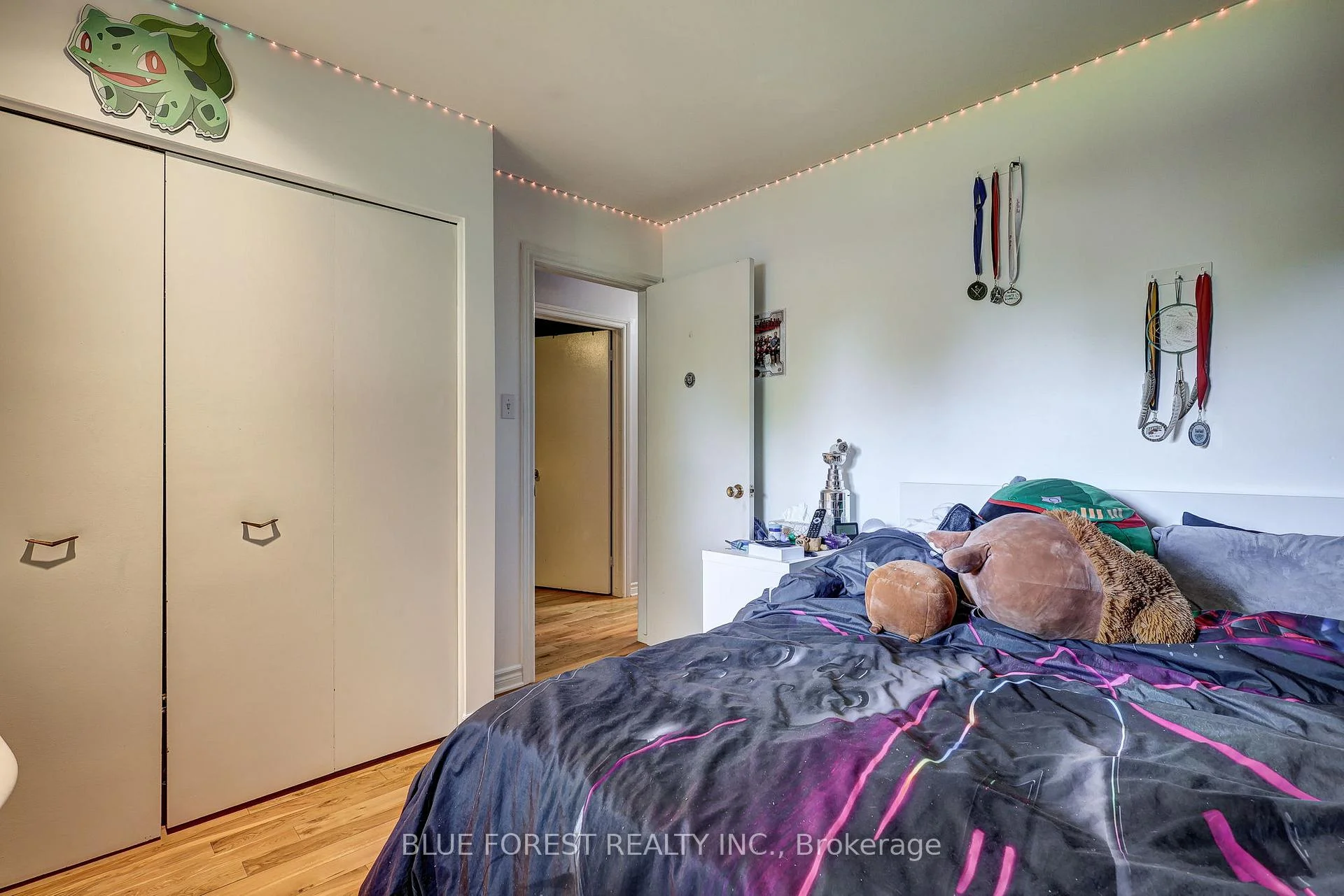Photo 45 of 1674 Aldersbrook Road, London, North F — HOMEH
