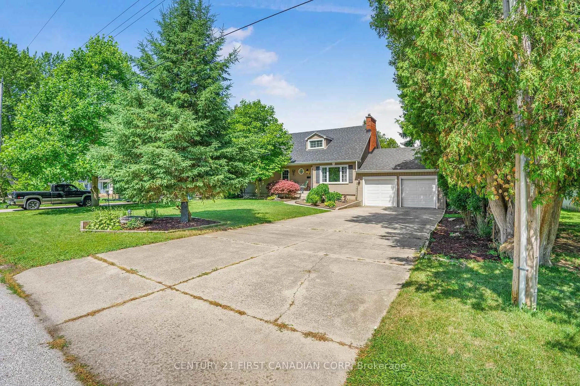 Photo 5 of 9 O'Brien Drive, Chatham-Kent, Chatham — HOMEH
