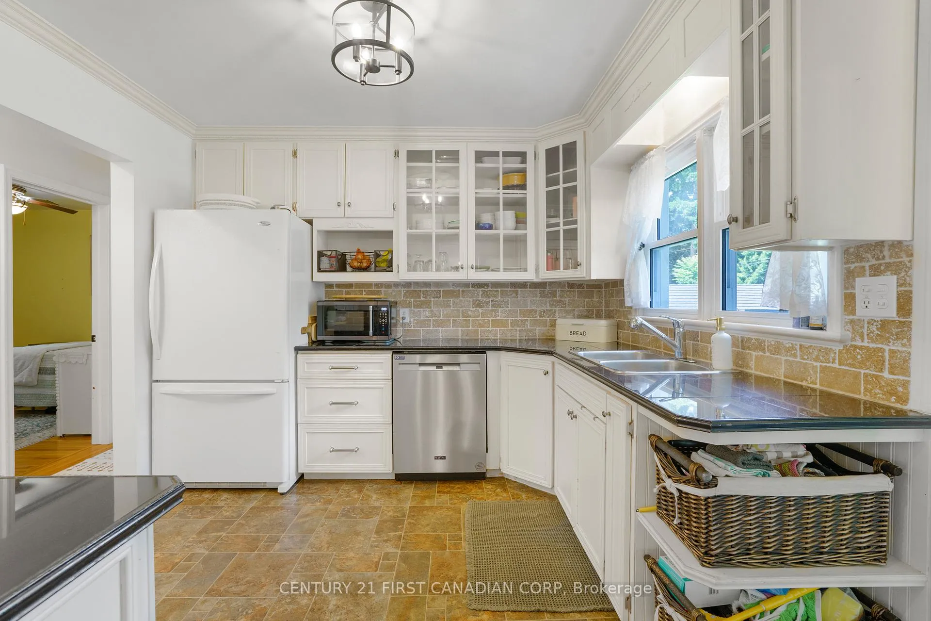 Photo 17 of 9 O'Brien Drive, Chatham-Kent, Chatham — HOMEH