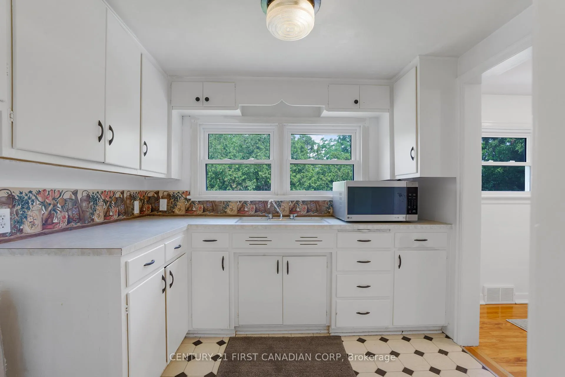 Photo 32 of 9 O'Brien Drive, Chatham-Kent, Chatham — HOMEH