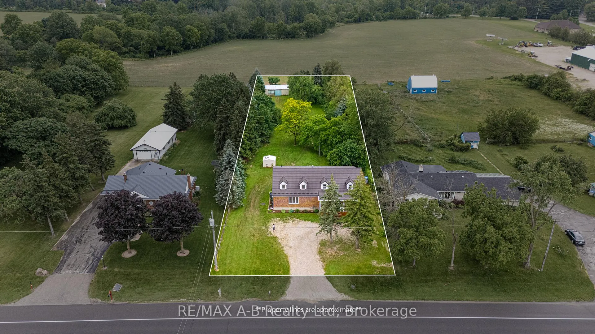 Photo 4 of 2927 Line 34, Perth East, North Easthope — HOMEH