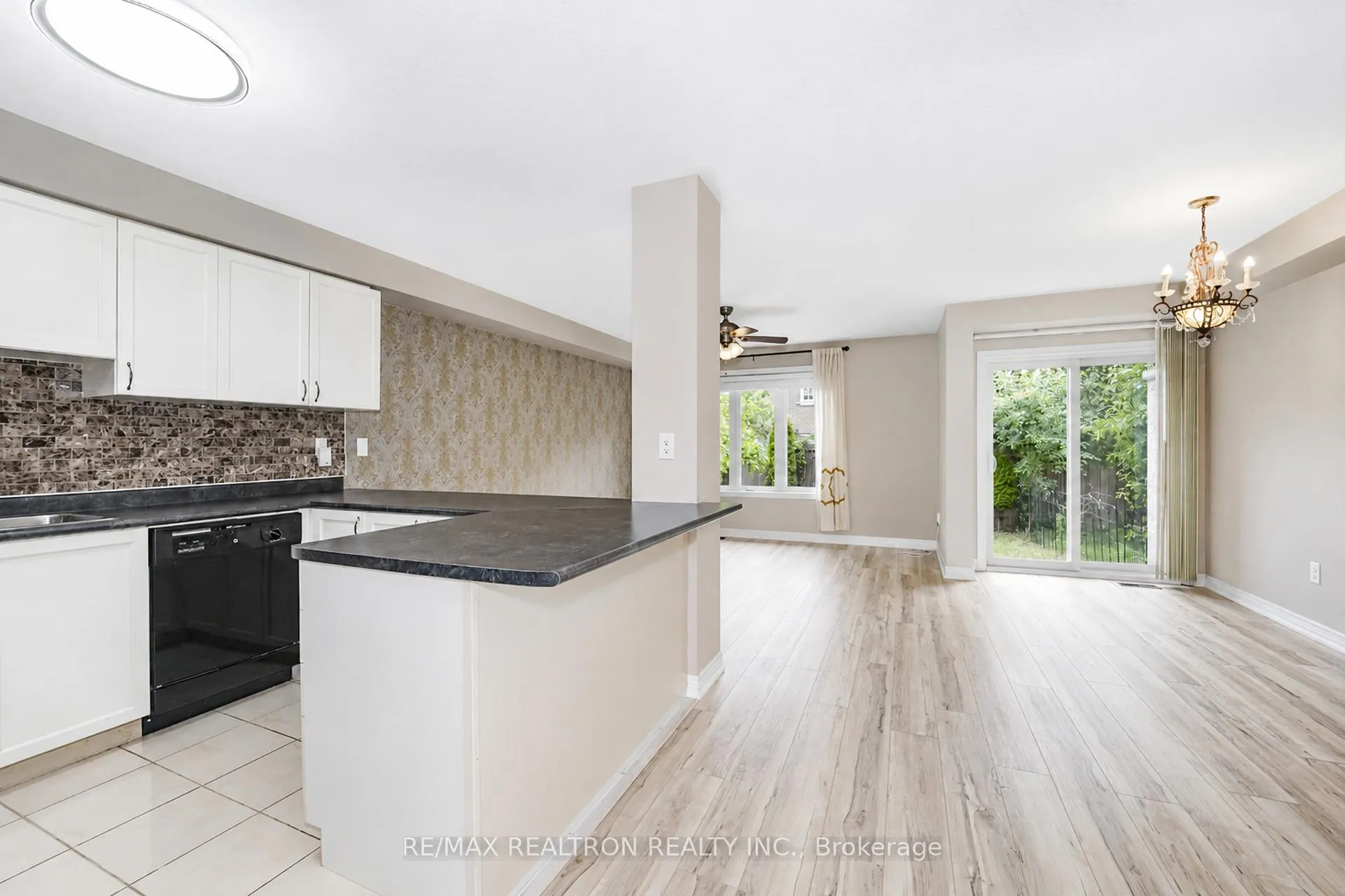Photo 9 of 8 Maidstone Way, Whitby, Taunton North — HOMEH