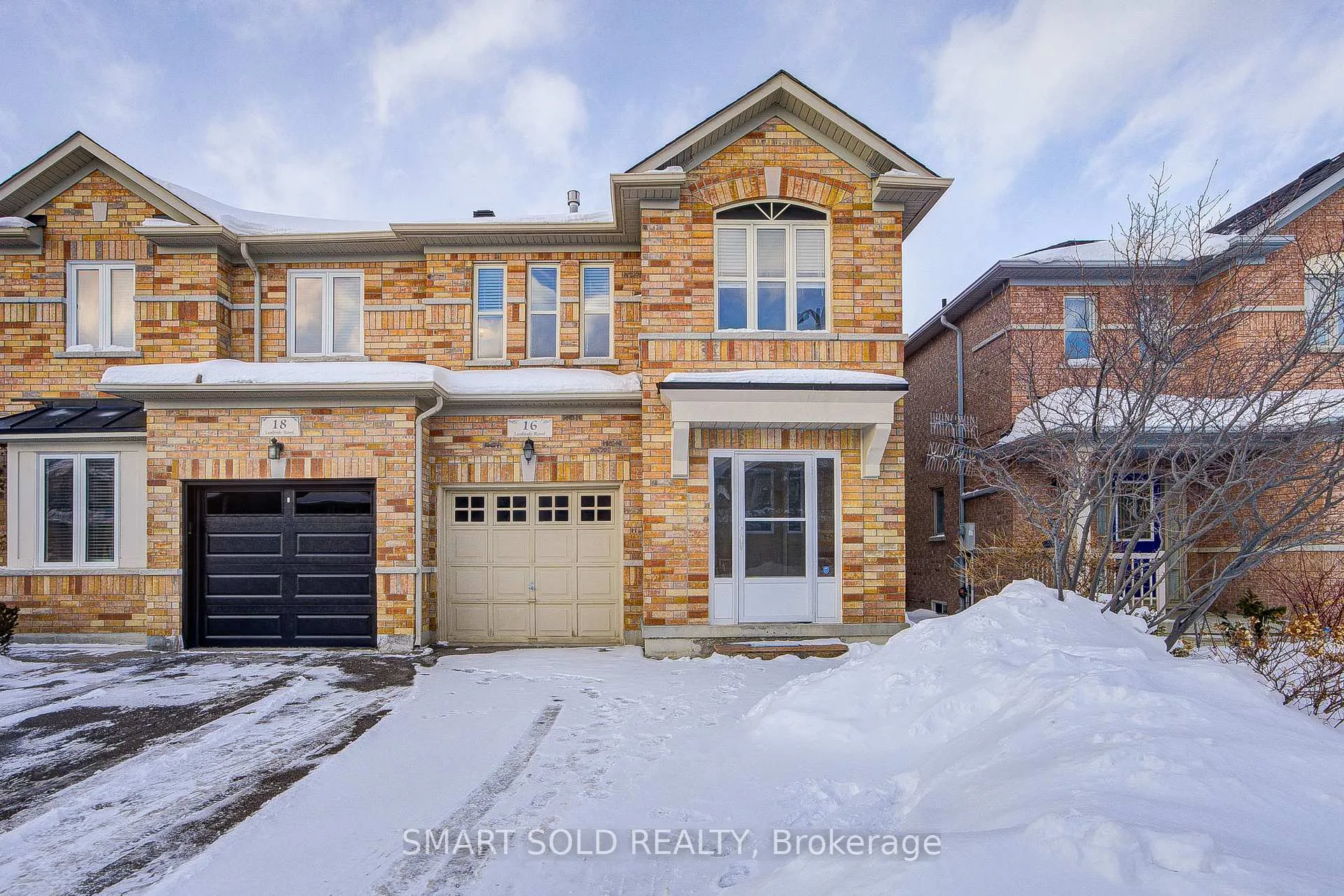 Photo 1 of 16 Lealinds Road, Vaughan, Patterson — HOMEH