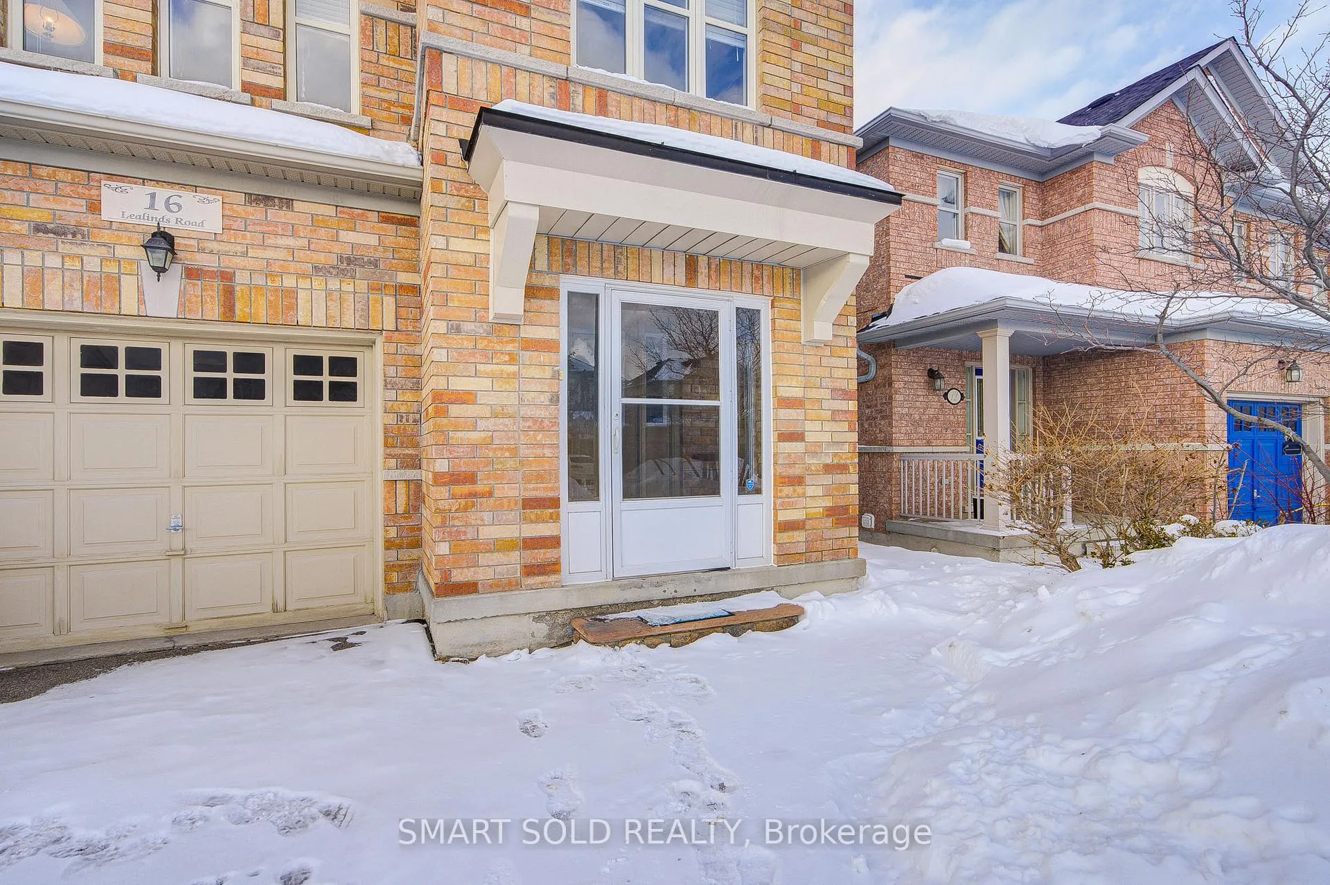 Photo 2 of 16 Lealinds Road, Vaughan, Patterson — HOMEH