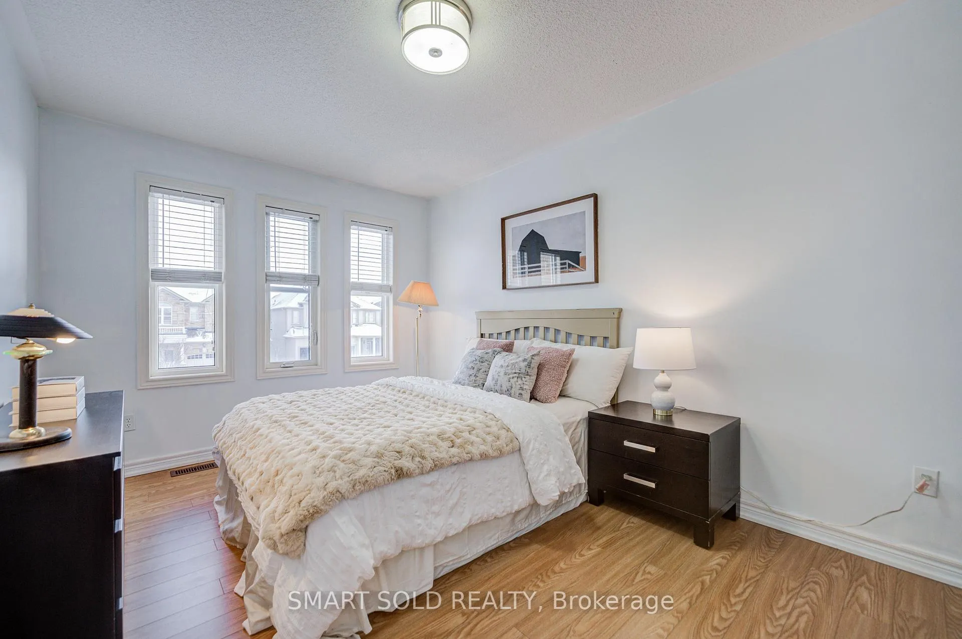 Photo 27 of 16 Lealinds Road, Vaughan, Patterson — HOMEH