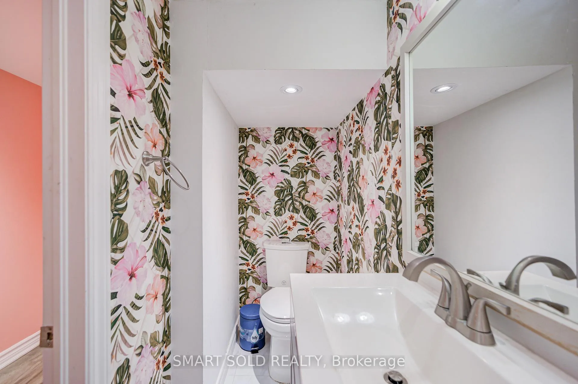 Photo 37 of 16 Lealinds Road, Vaughan, Patterson — HOMEH