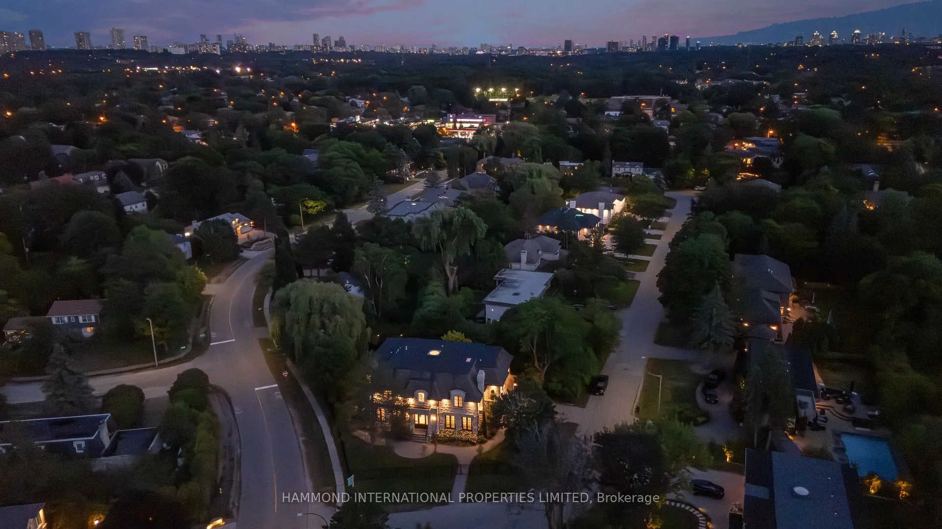 Photo 37 of 21 Hammok Crescent, Markham, Bayview Glen — HOMEH