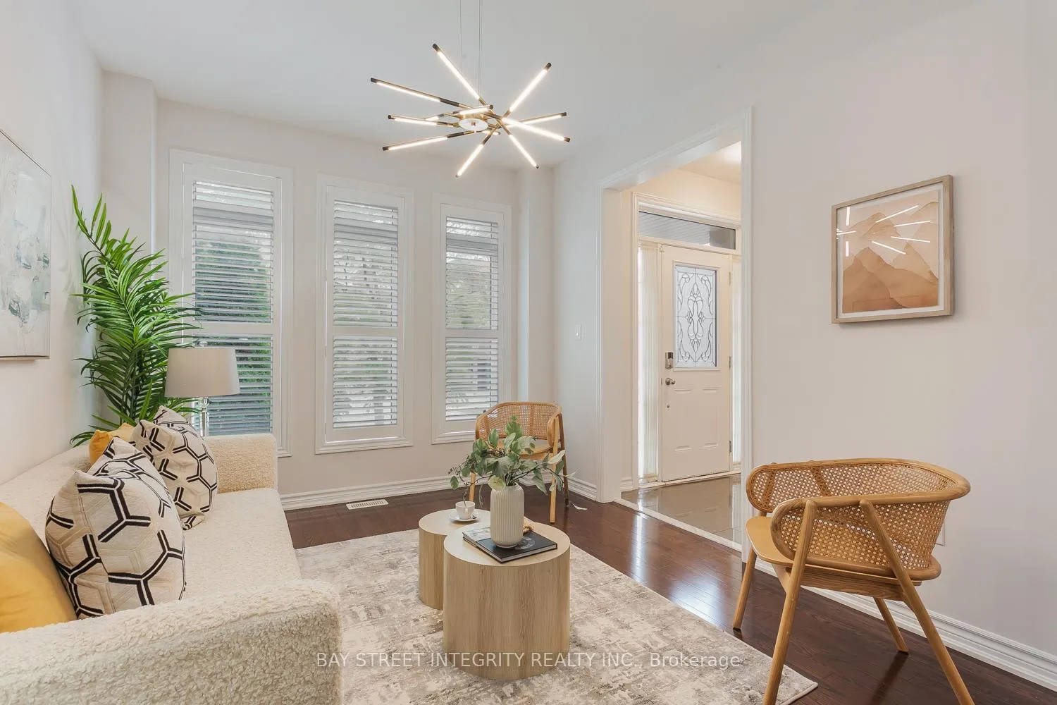 Photo 4 of 26 Carolina Rose Crescent, Markham, Wismer — HOMEH