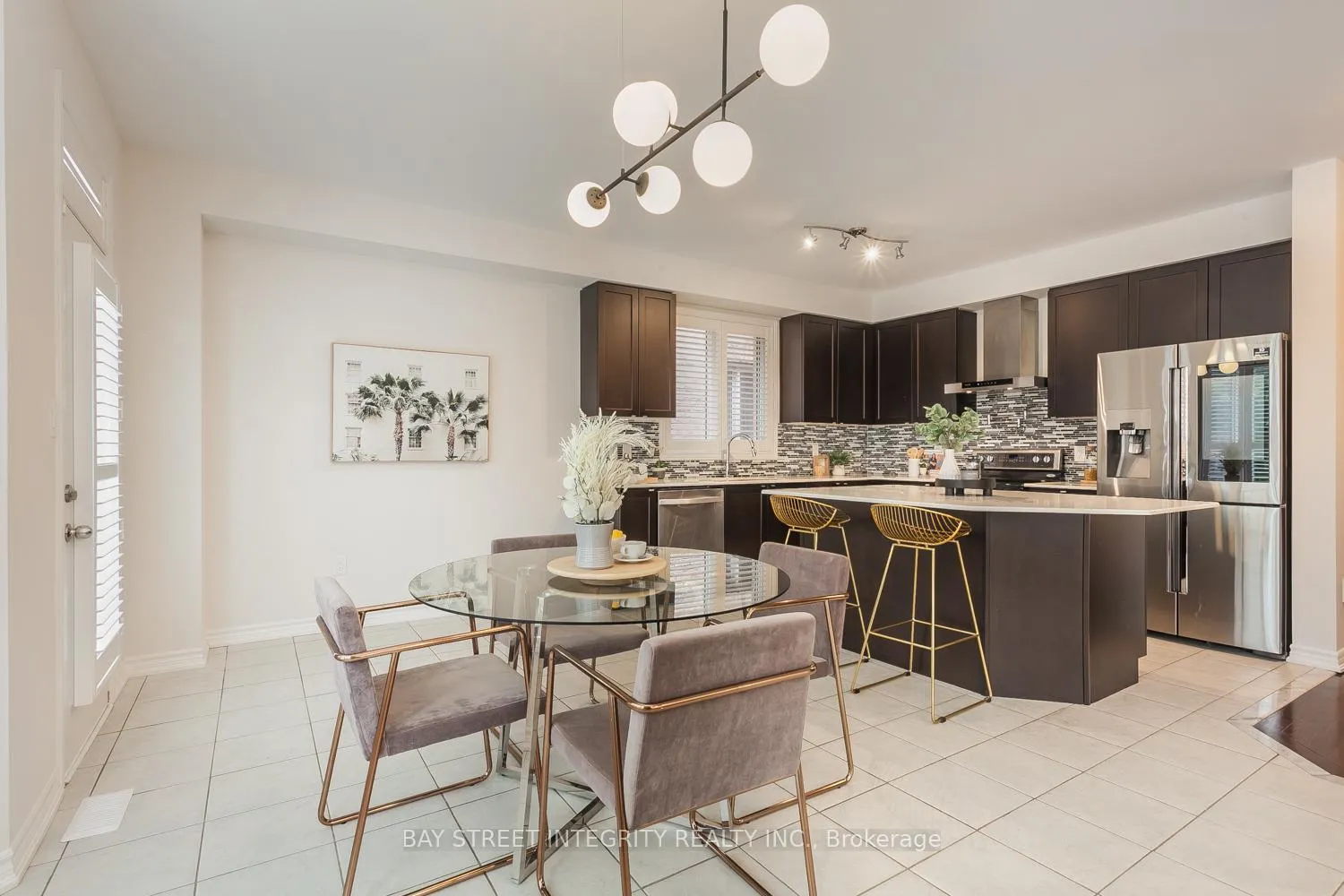 Photo 12 of 26 Carolina Rose Crescent, Markham, Wismer — HOMEH