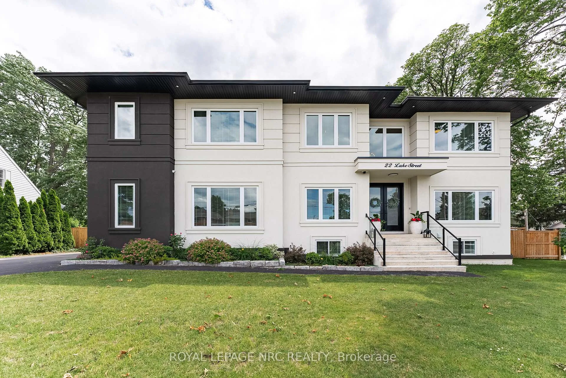 Photo of 22 Lake Street