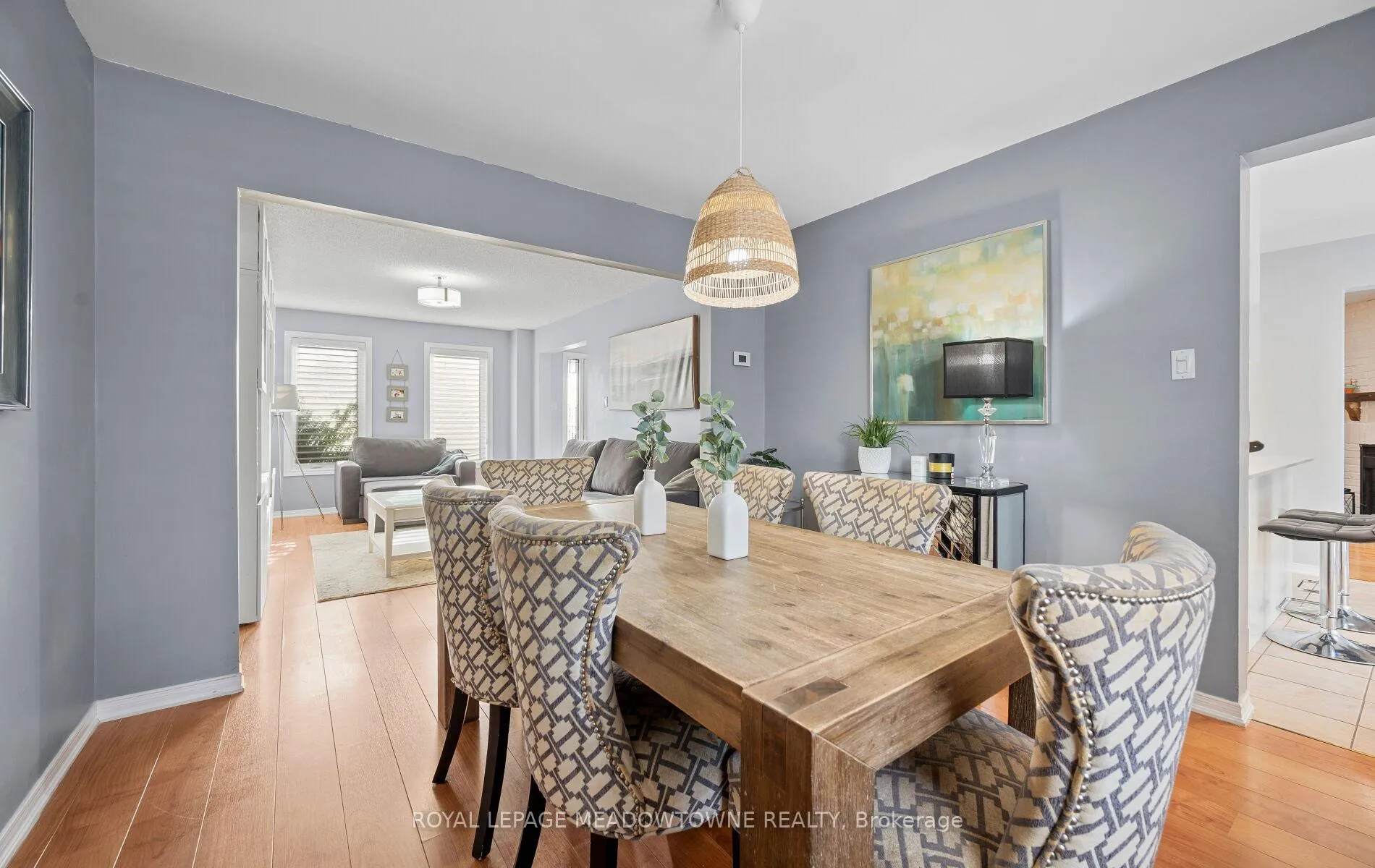 Photo 11 of 16 Cox Crescent, Brampton, Northwood Park — HOMEH