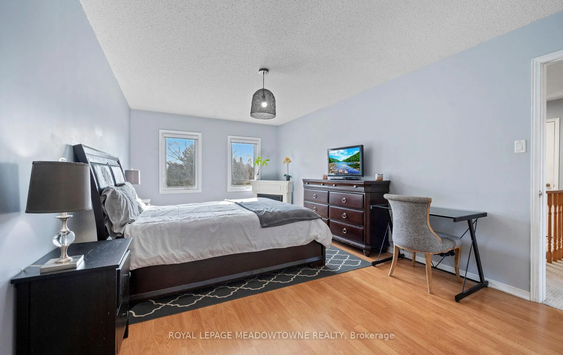 Photo 23 of 16 Cox Crescent, Brampton, Northwood Park — HOMEH