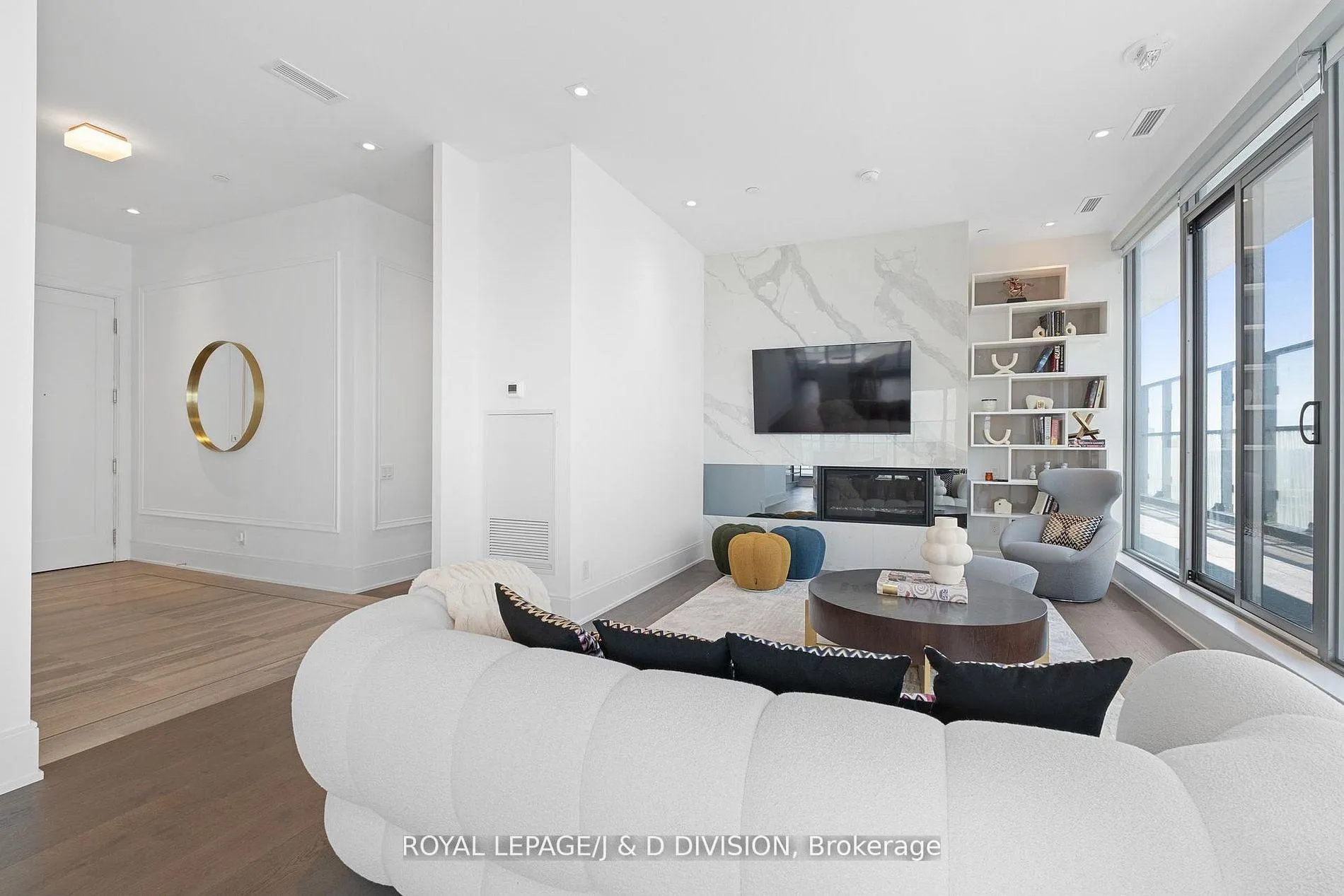Photo 3 of Unit PH 5502, 50 Charles Street E, Toronto, Church-Yonge Corridor — HOMEH