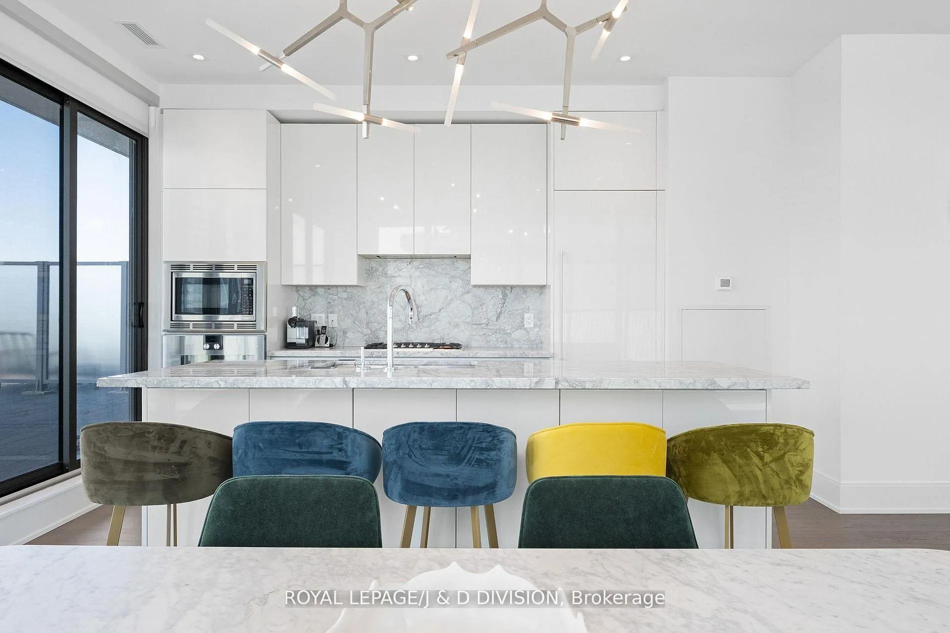 Photo 6 of Unit PH 5502, 50 Charles Street E, Toronto, Church-Yonge Corridor — HOMEH