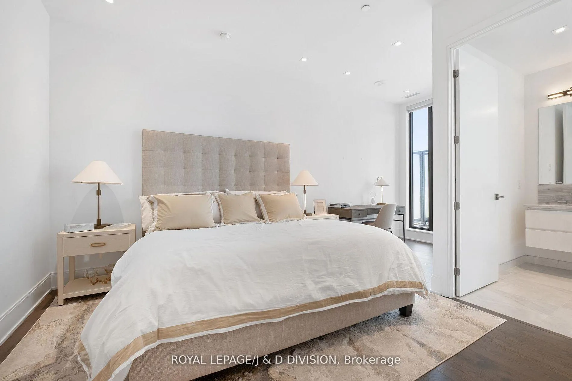 Photo 16 of Unit PH 5502, 50 Charles Street E, Toronto, Church-Yonge Corridor — HOMEH