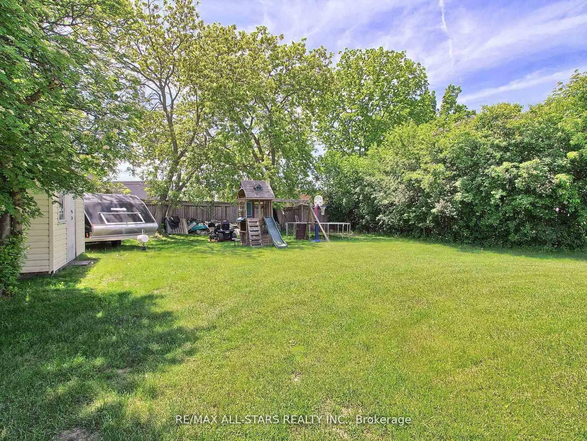 Photo 17 of 9 Riverglen Drive, Georgina, Keswick South — HOMEH