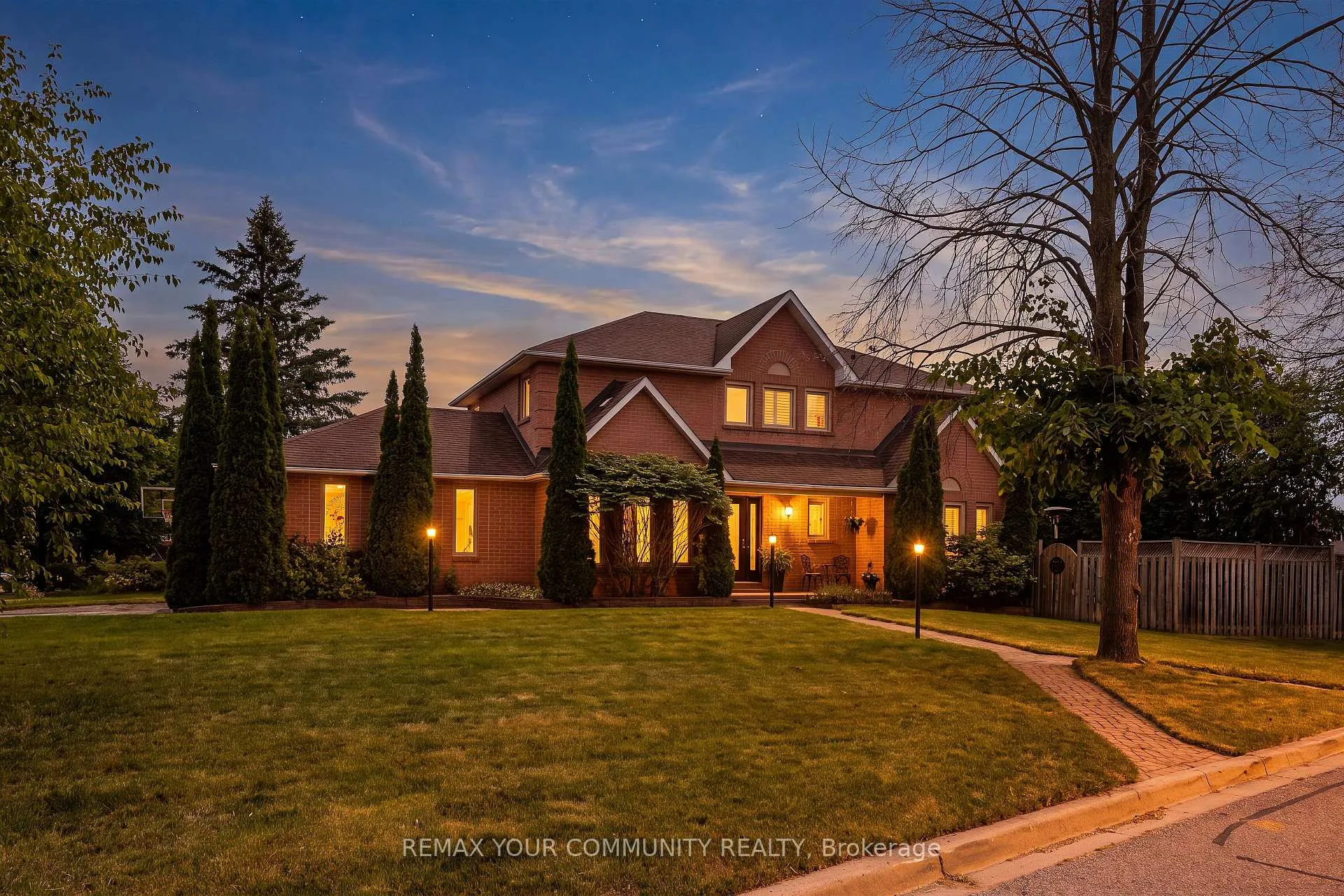 Front of 68 Autumn Way