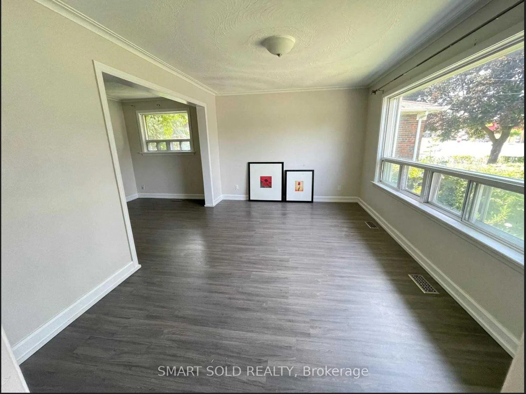 Photo 2 of 795 Ellesmere Road, Scarborough, Dorset Park — HOMEH