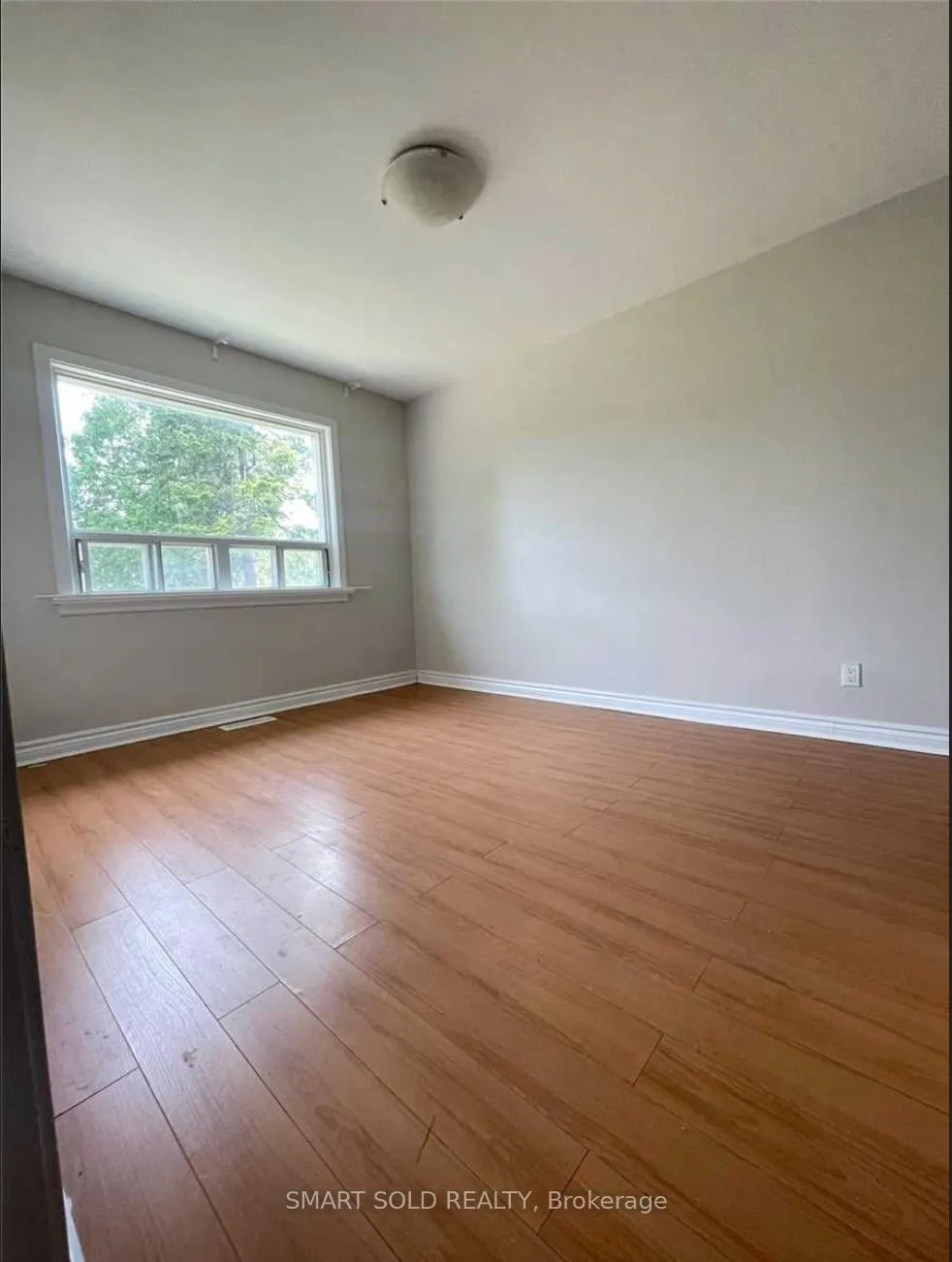 Photo 3 of 795 Ellesmere Road, Scarborough, Dorset Park — HOMEH