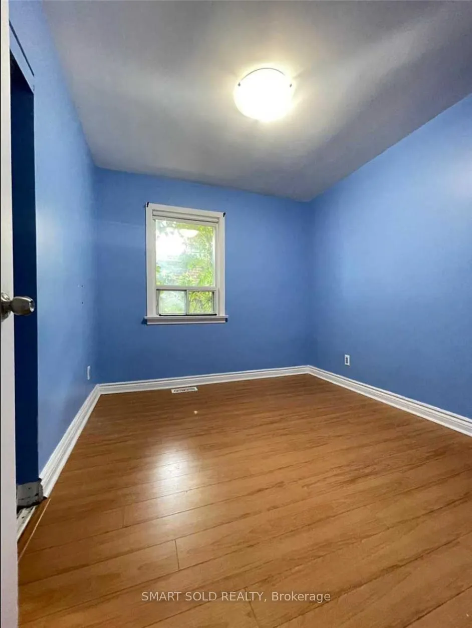 Photo 5 of 795 Ellesmere Road, Scarborough, Dorset Park — HOMEH