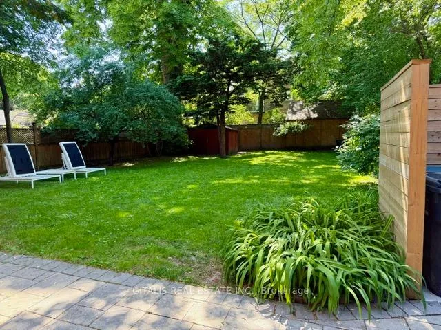 Photo 8 of Unit 6, 396 Brunswick Avenue, Toronto, The Annex — HOMEH