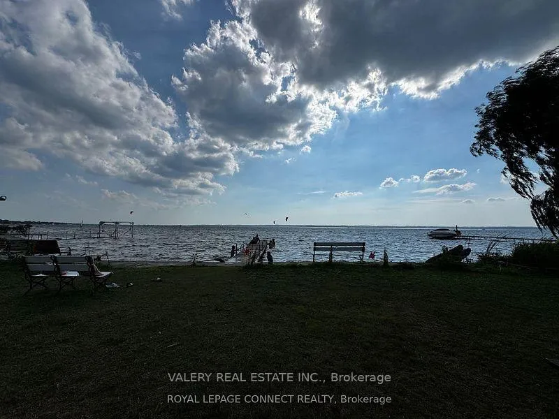 Photo 29 of 158 Beach Road, Georgina, Keswick North — HOMEH