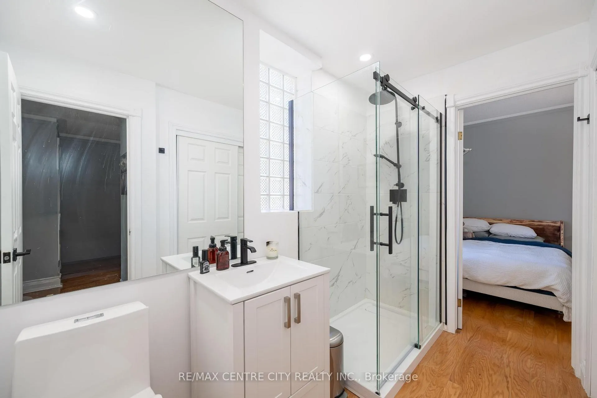 Photo 48 of Unit 401, 280 Queens Avenue S, London, East F — HOMEH