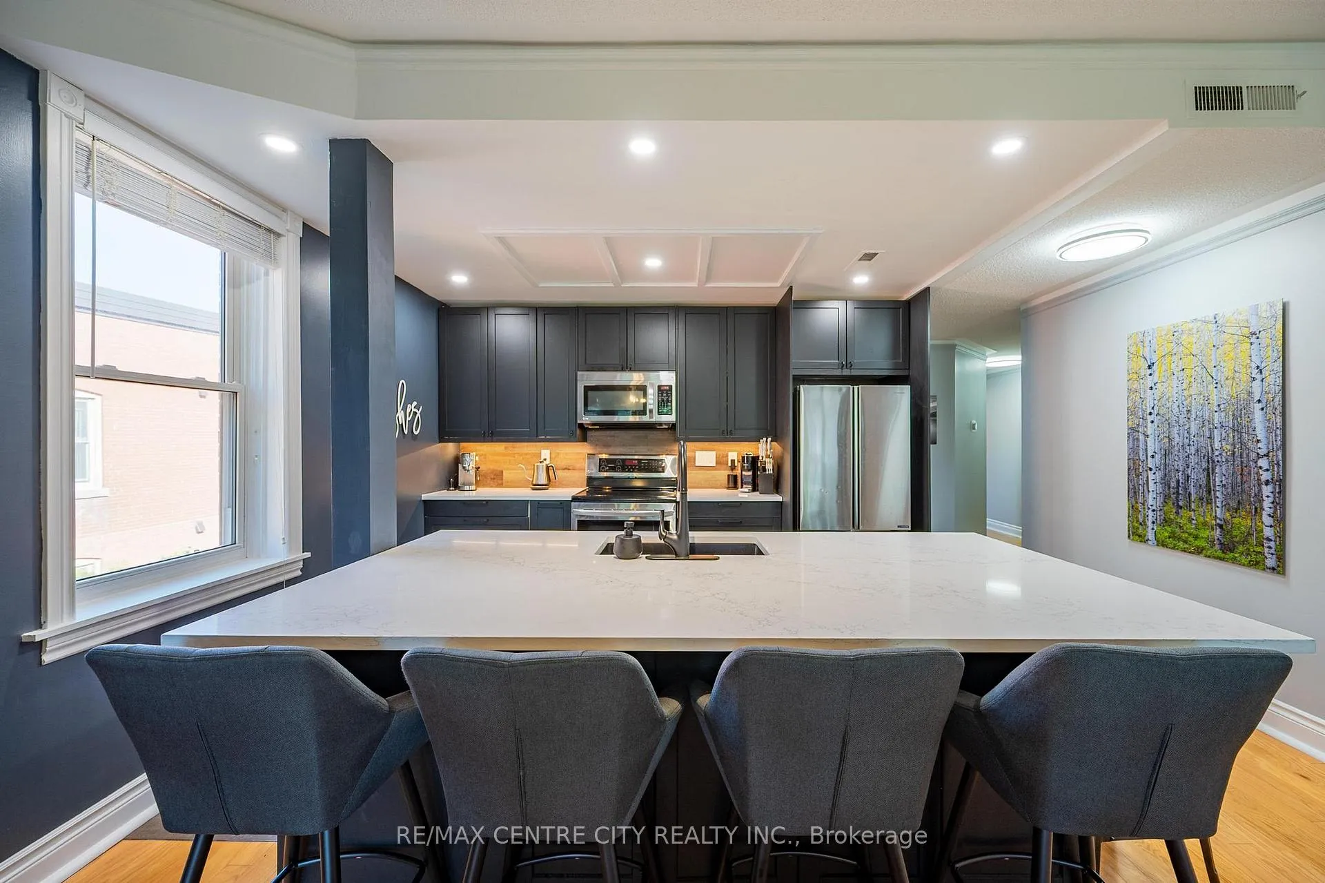 Photo 53 of Unit 401, 280 Queens Avenue S, London, East F — HOMEH