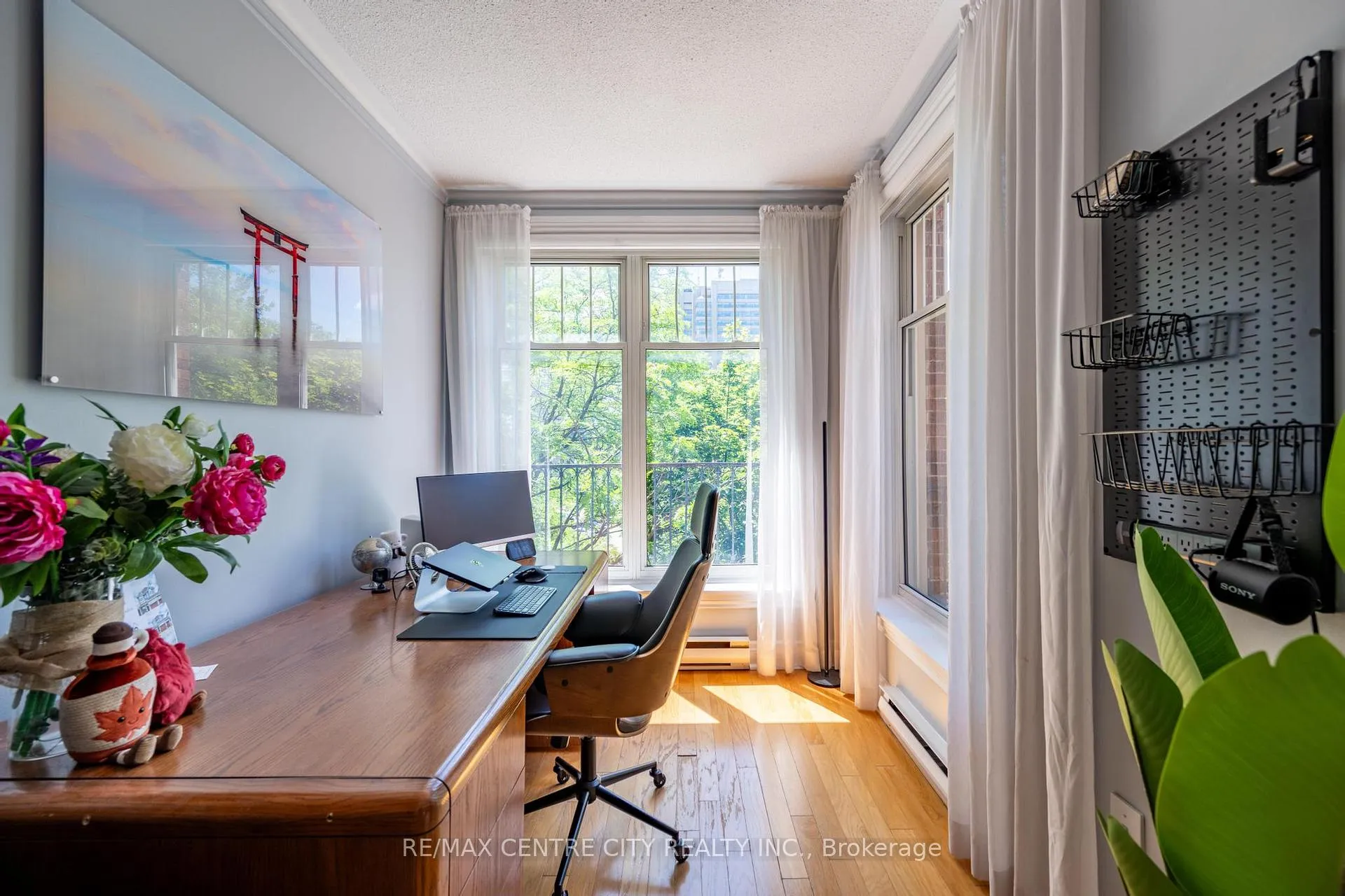 Photo 63 of Unit 401, 280 Queens Avenue S, London, East F — HOMEH