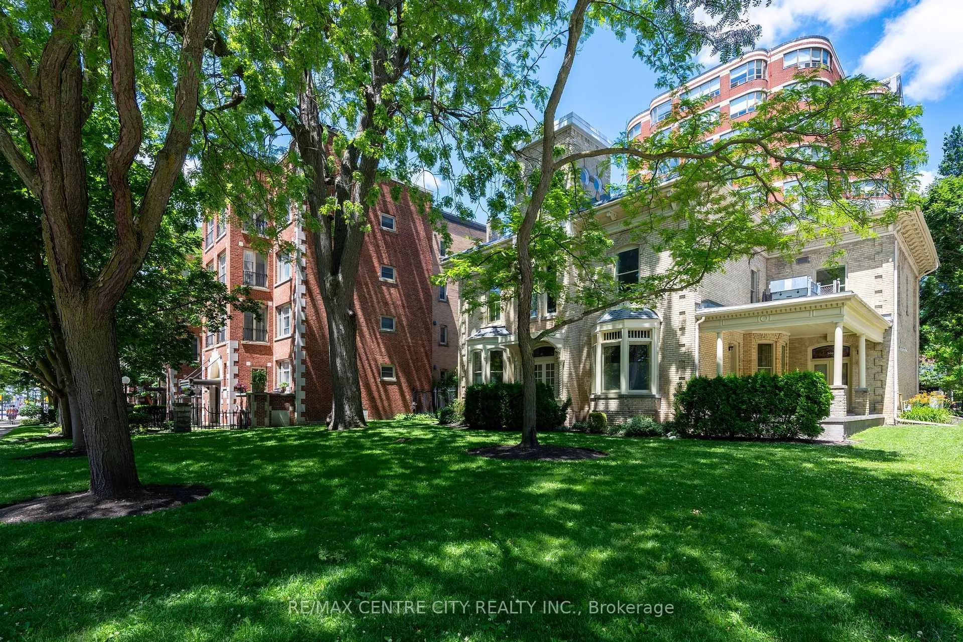 Photo 69 of Unit 401, 280 Queens Avenue S, London, East F — HOMEH