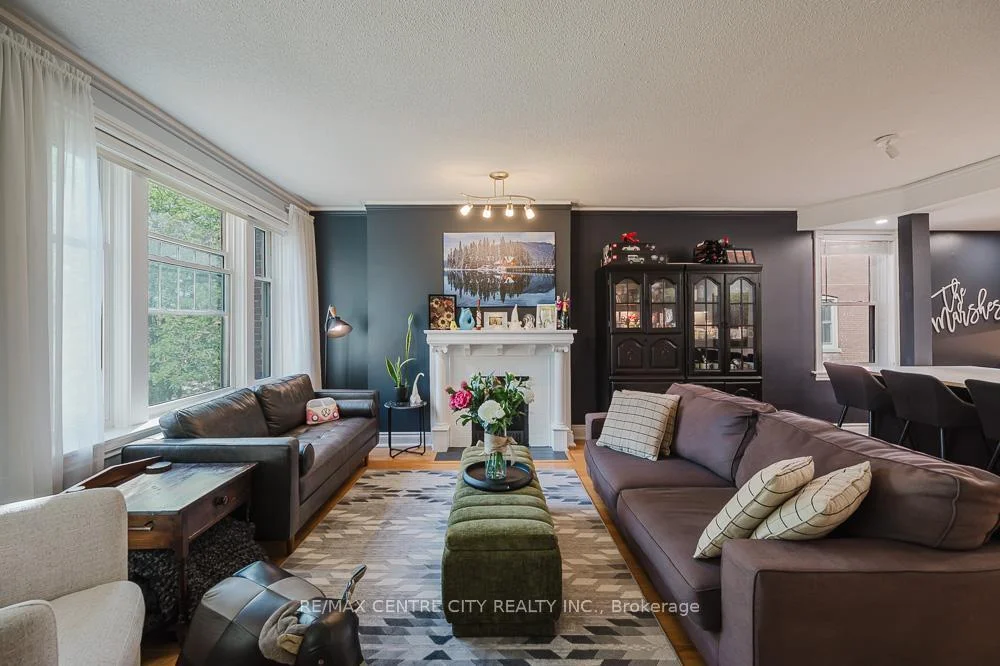 Photo 4 of Unit 401, 280 Queens Avenue S, London, East F — HOMEH