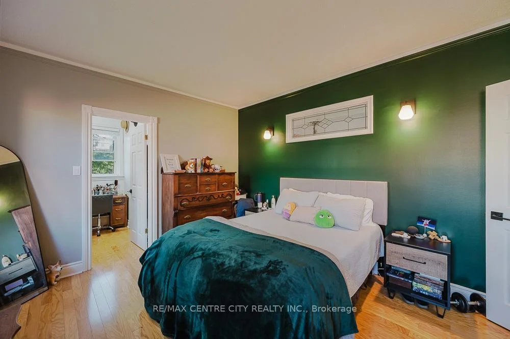 Photo 16 of Unit 401, 280 Queens Avenue S, London, East F — HOMEH