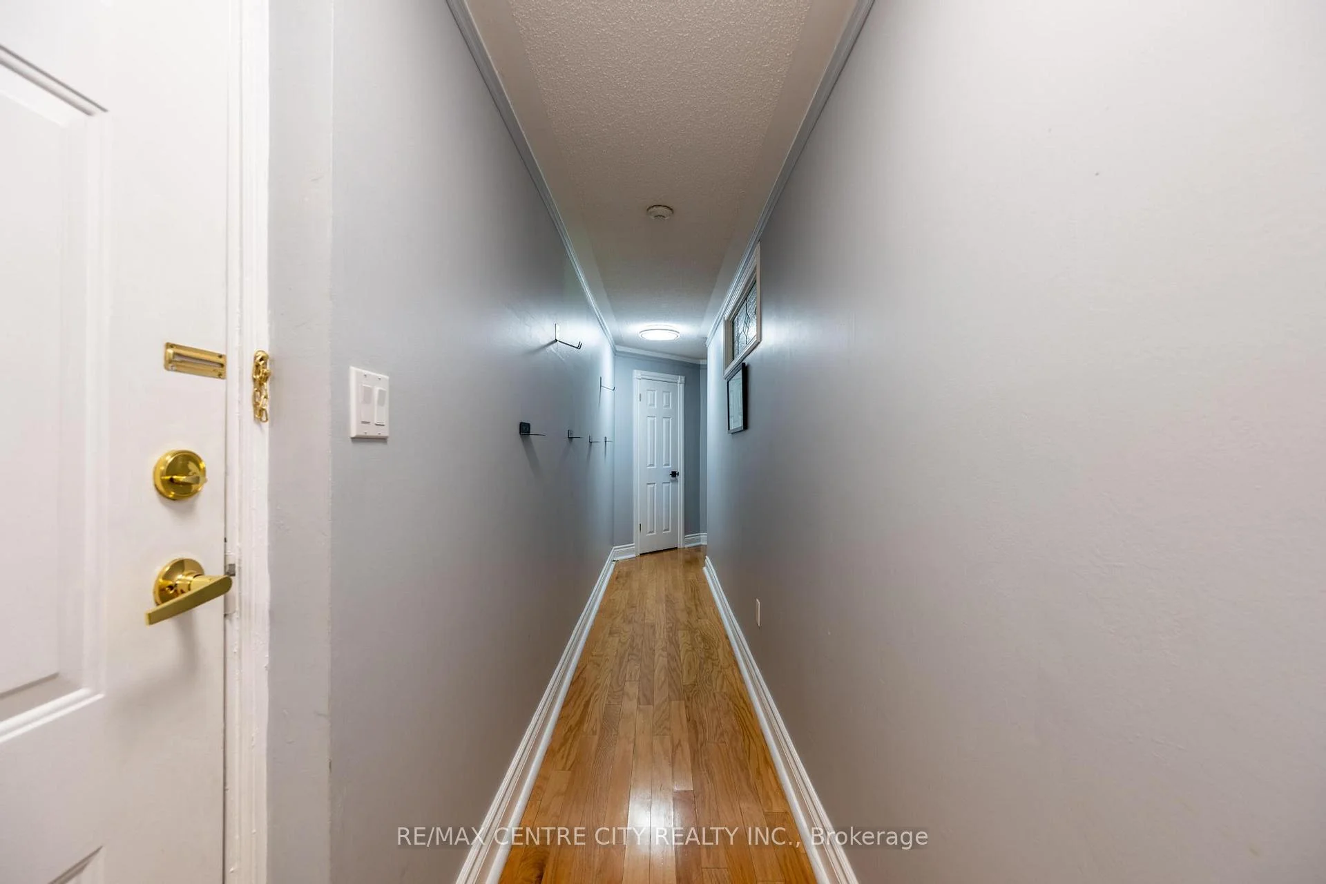 Photo 43 of Unit 401, 280 Queens Avenue S, London, East F — HOMEH