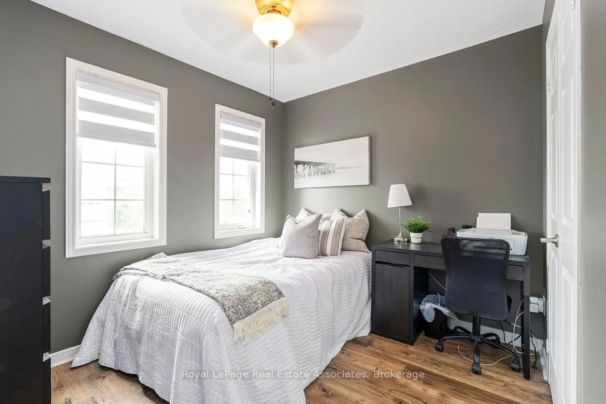 Photo 27 of 158 Gentile Circle, Vaughan, Elder Mills — HOMEH