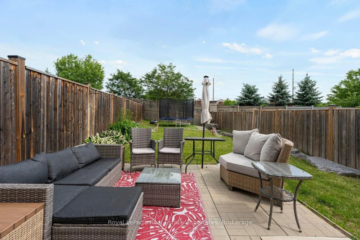Photo 36 of 158 Gentile Circle, Vaughan, Elder Mills — HOMEH