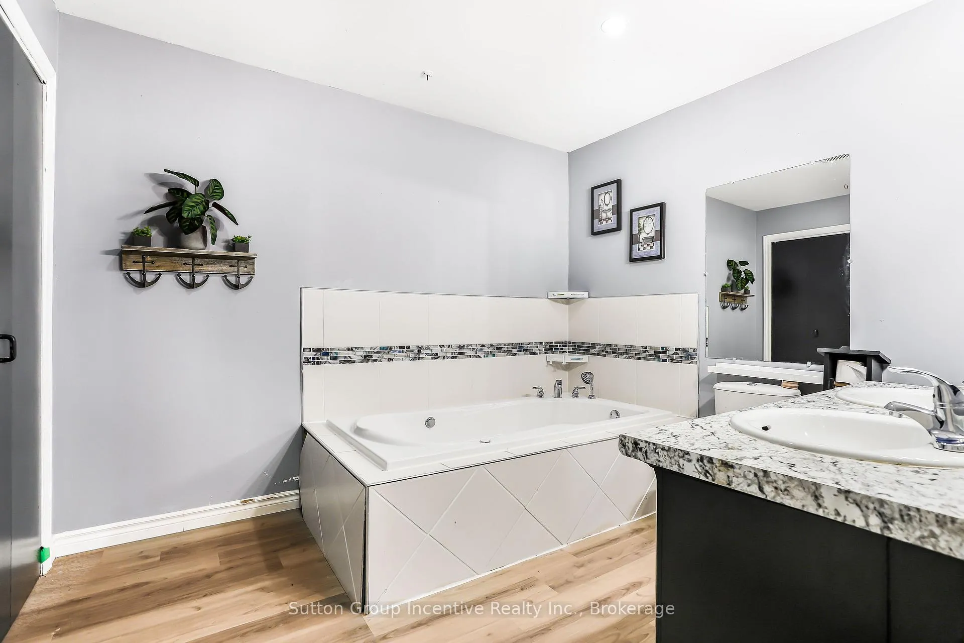 Photo 33 of 474839 Townsend Lake Road, West Grey — HOMEH