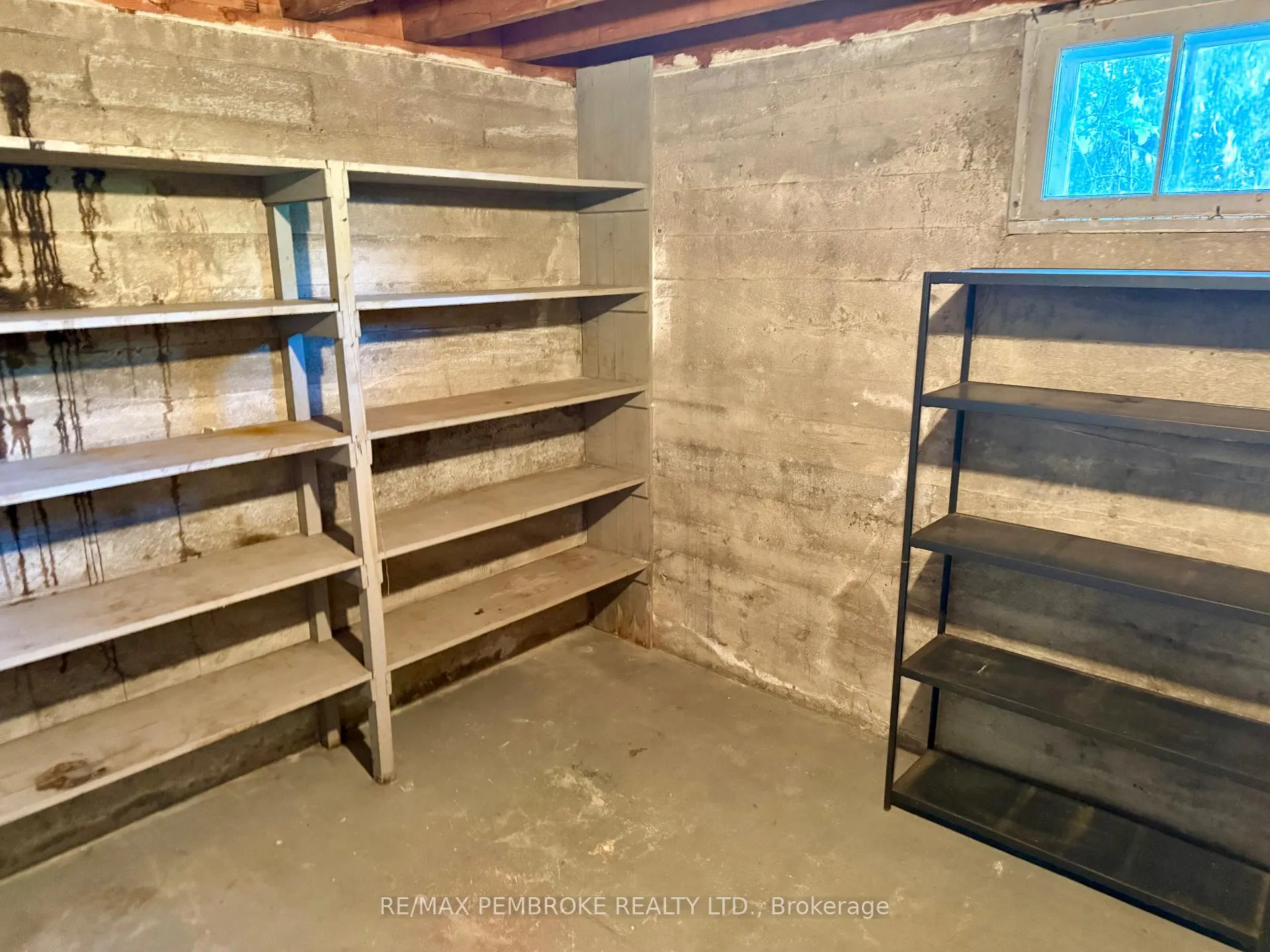 Photo 19 of 474 Fraser Street, Pembroke, Pembroke — HOMEH