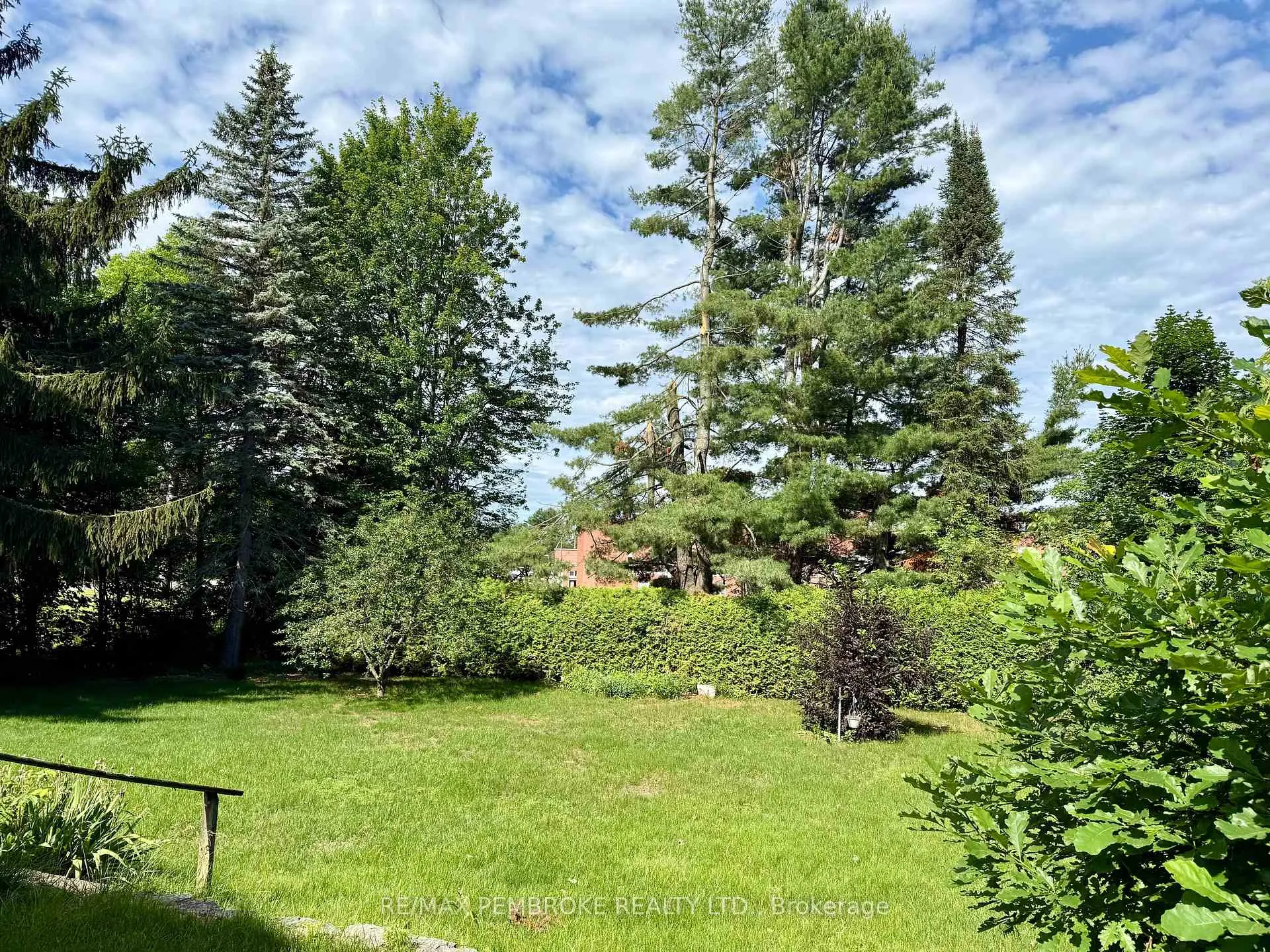 Photo 27 of 474 Fraser Street, Pembroke, Pembroke — HOMEH