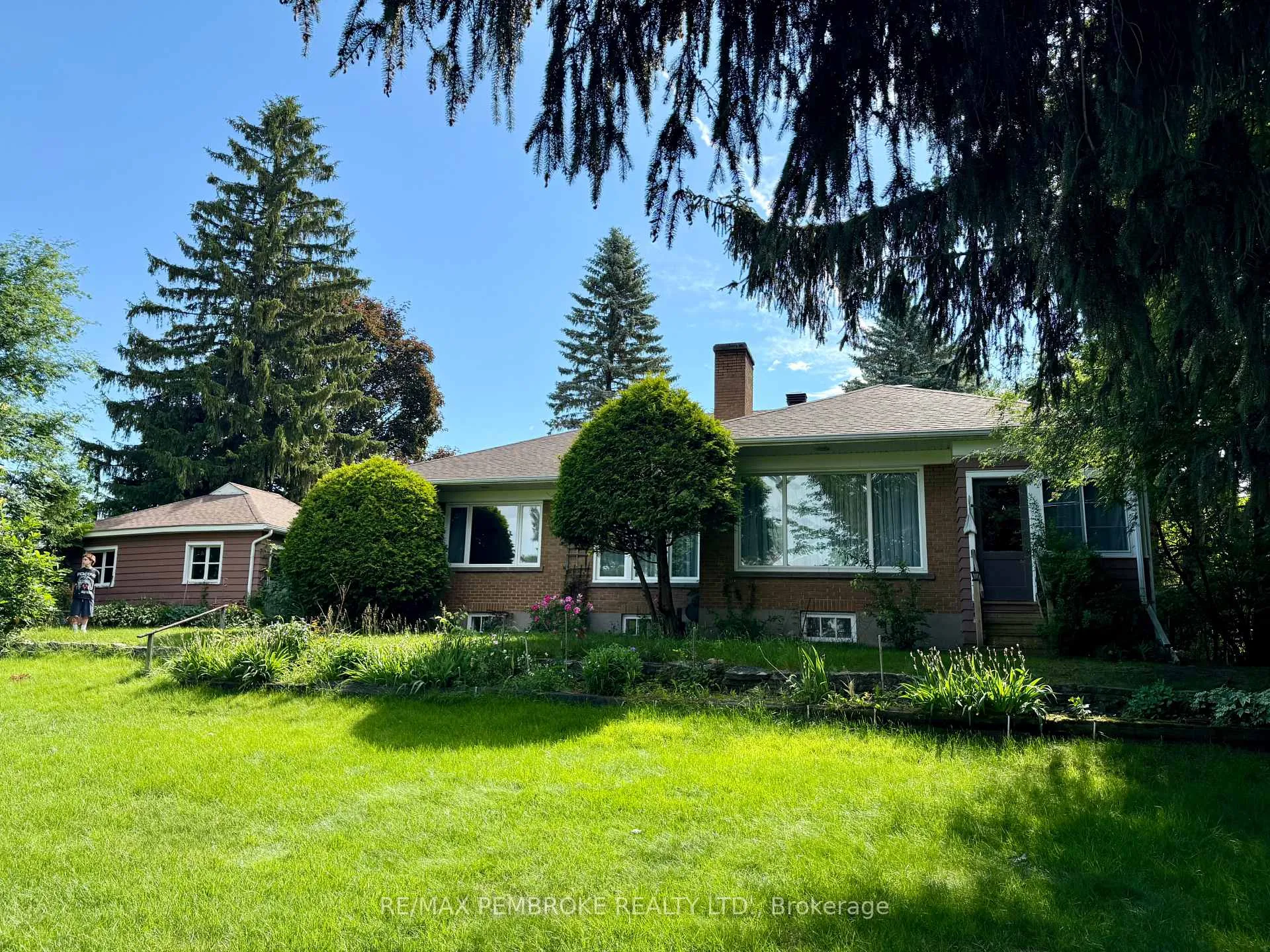 Photo 29 of 474 Fraser Street, Pembroke, Pembroke — HOMEH